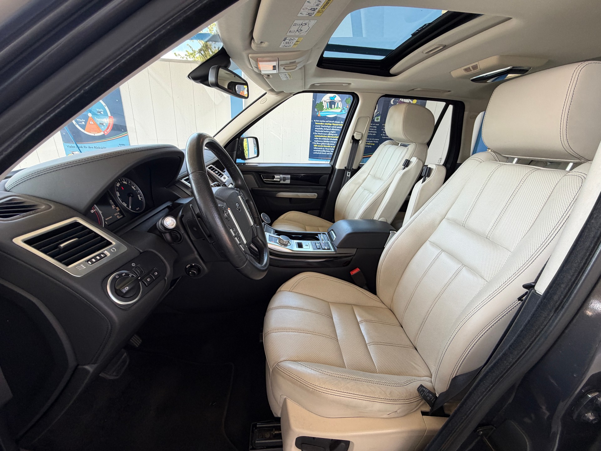 LAND ROVER Range Rover Sport 3.0 TDV6 HSE Automatic-image-18
