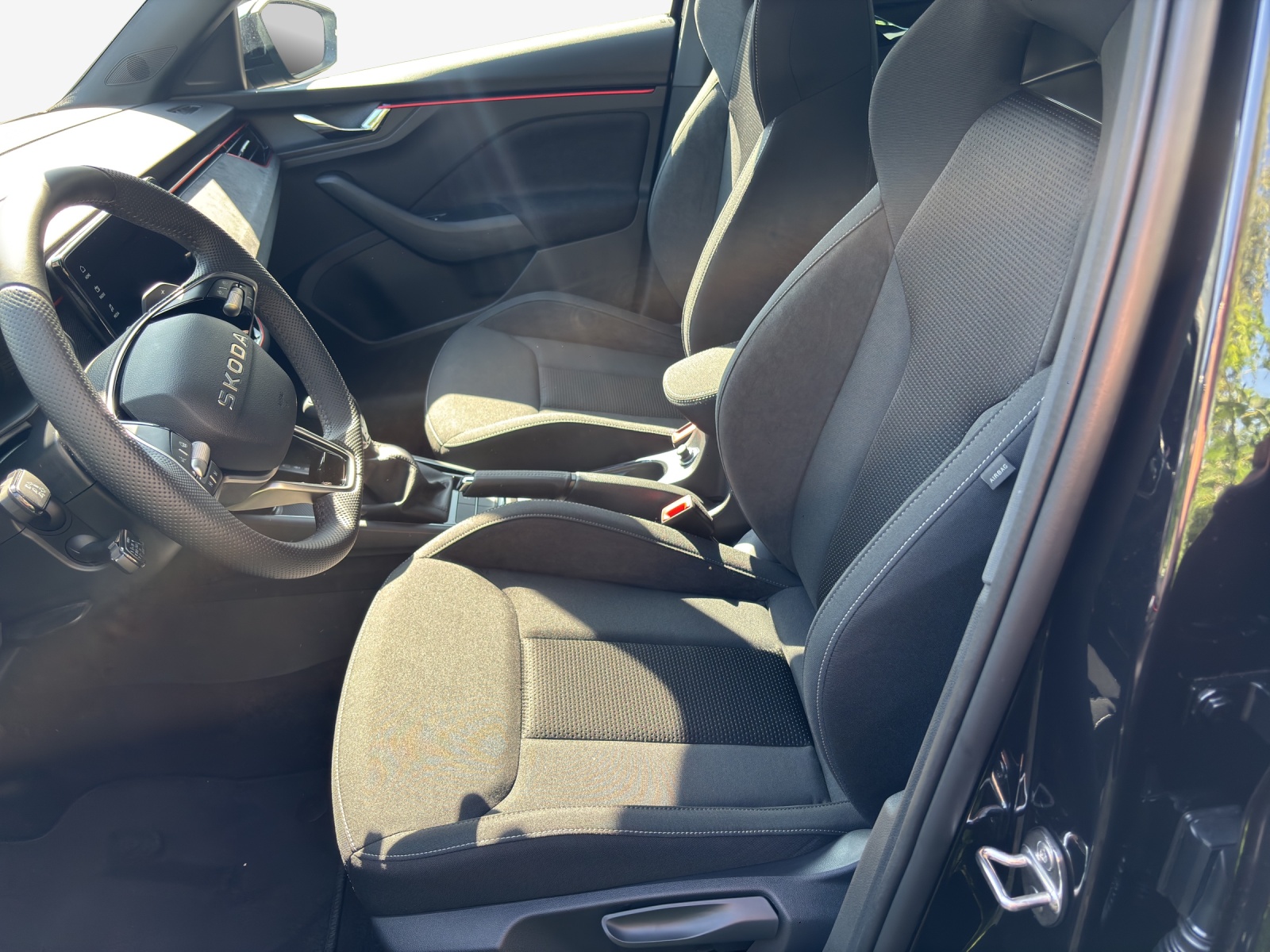 SKODA Kamiq 1.0 TSI Dynamic DSG-image-3