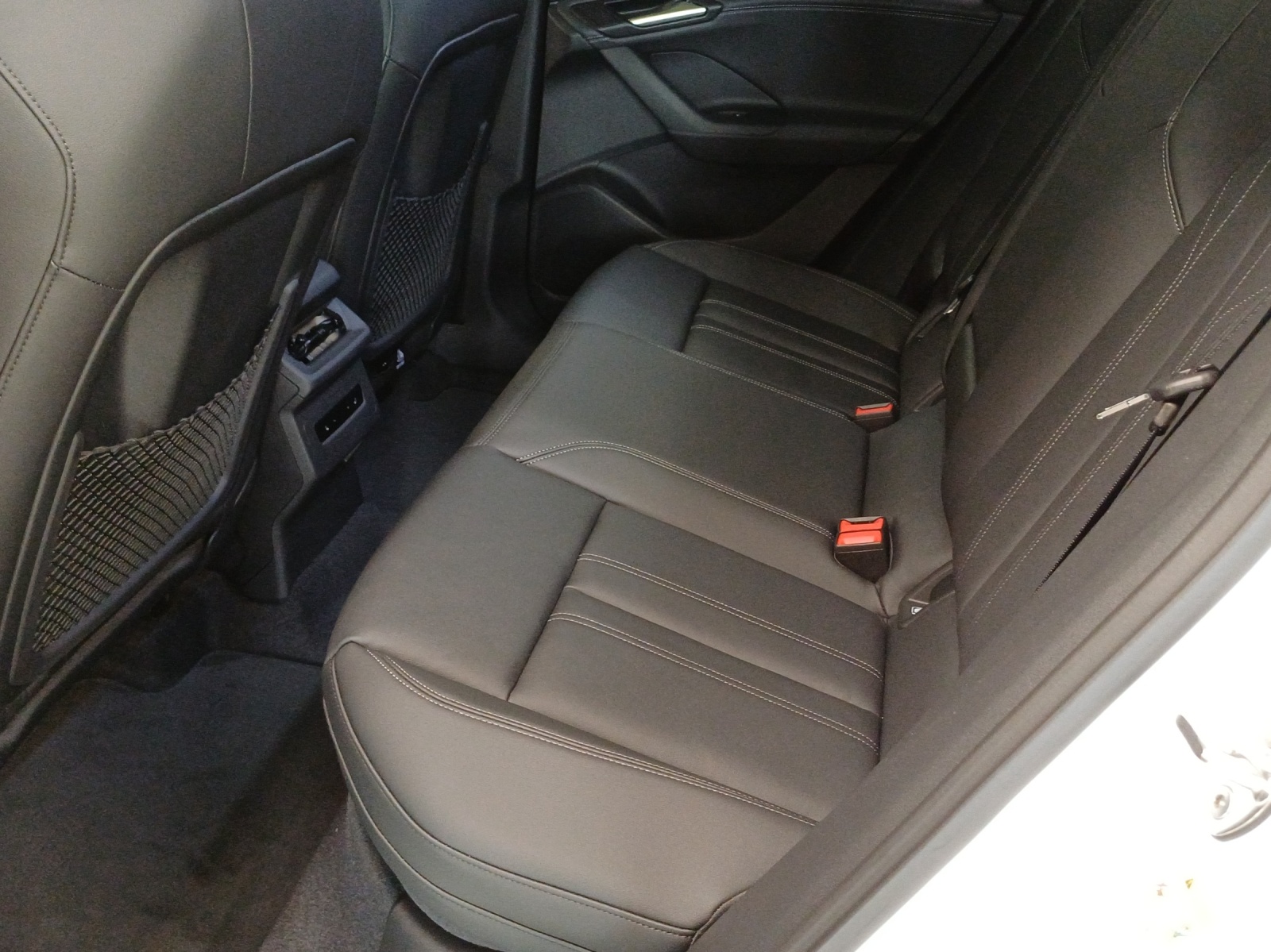 AUDI Q6 e-tron performance-image-10