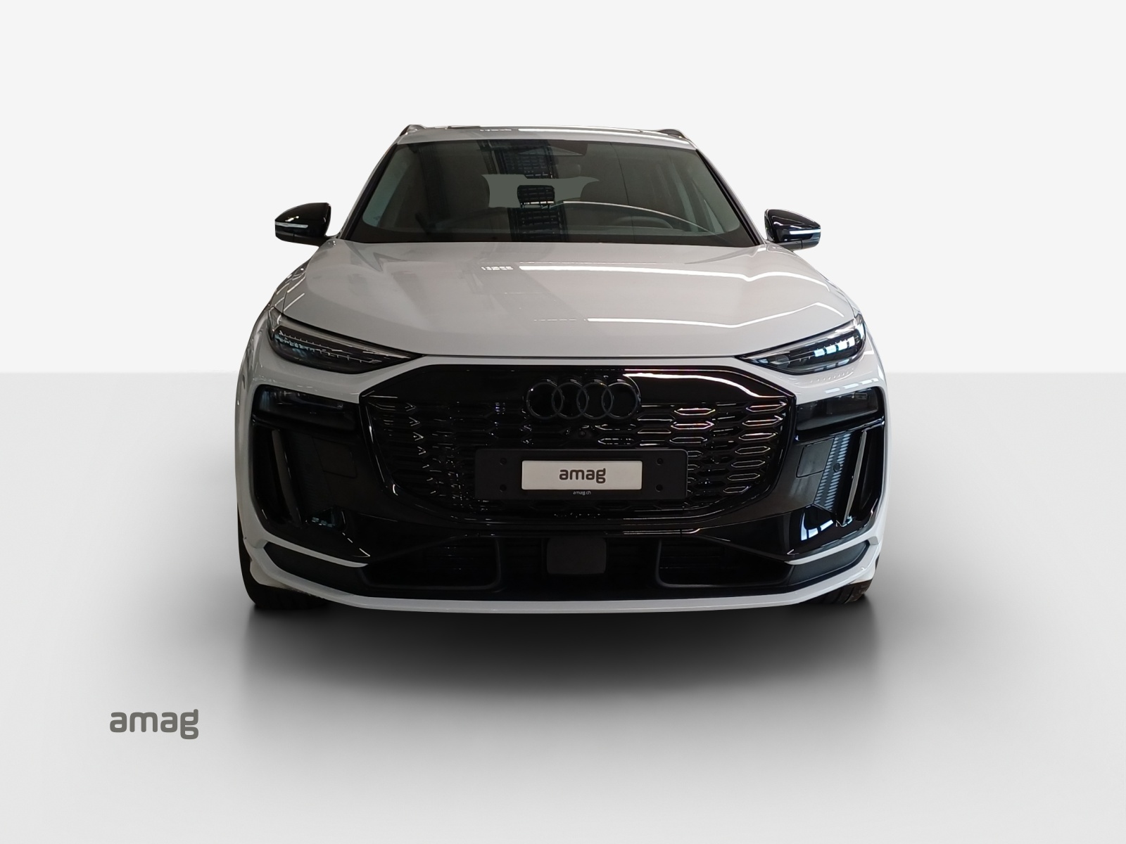 AUDI Q6 e-tron performance-image-6