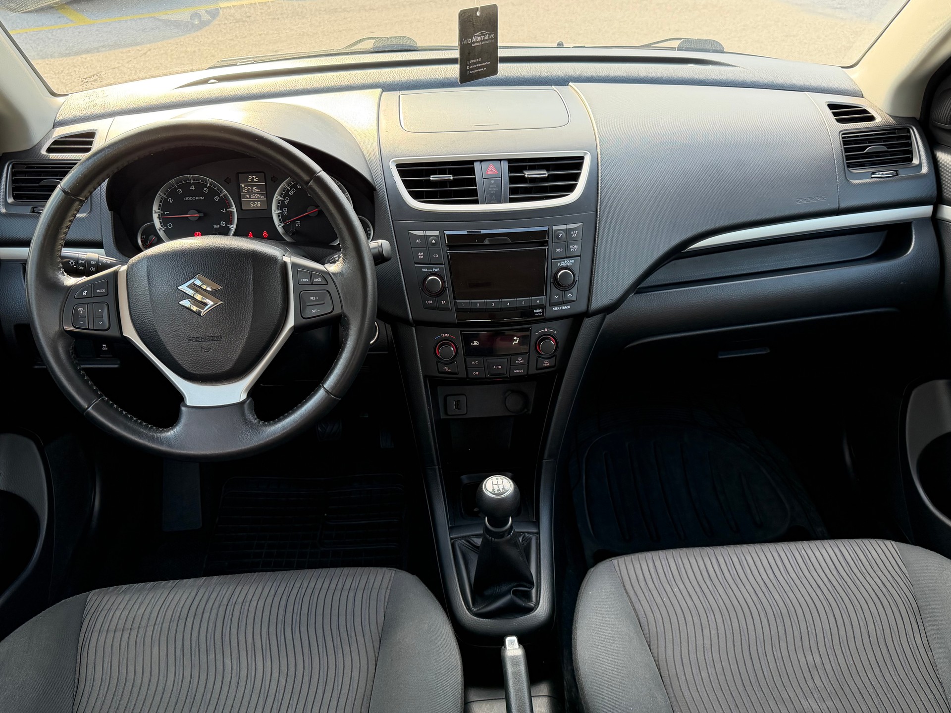 SUZUKI Swift 1.2i 16V GL Top 4x4-image-13