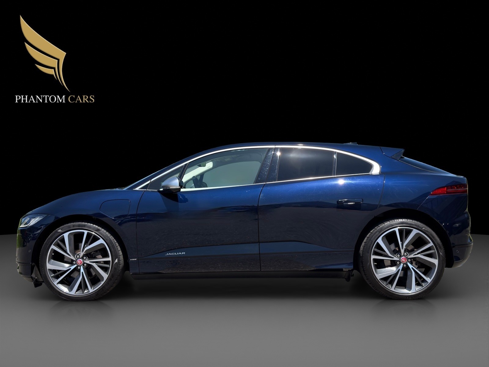 JAGUAR I-Pace EV400 HSE AWD-image-4