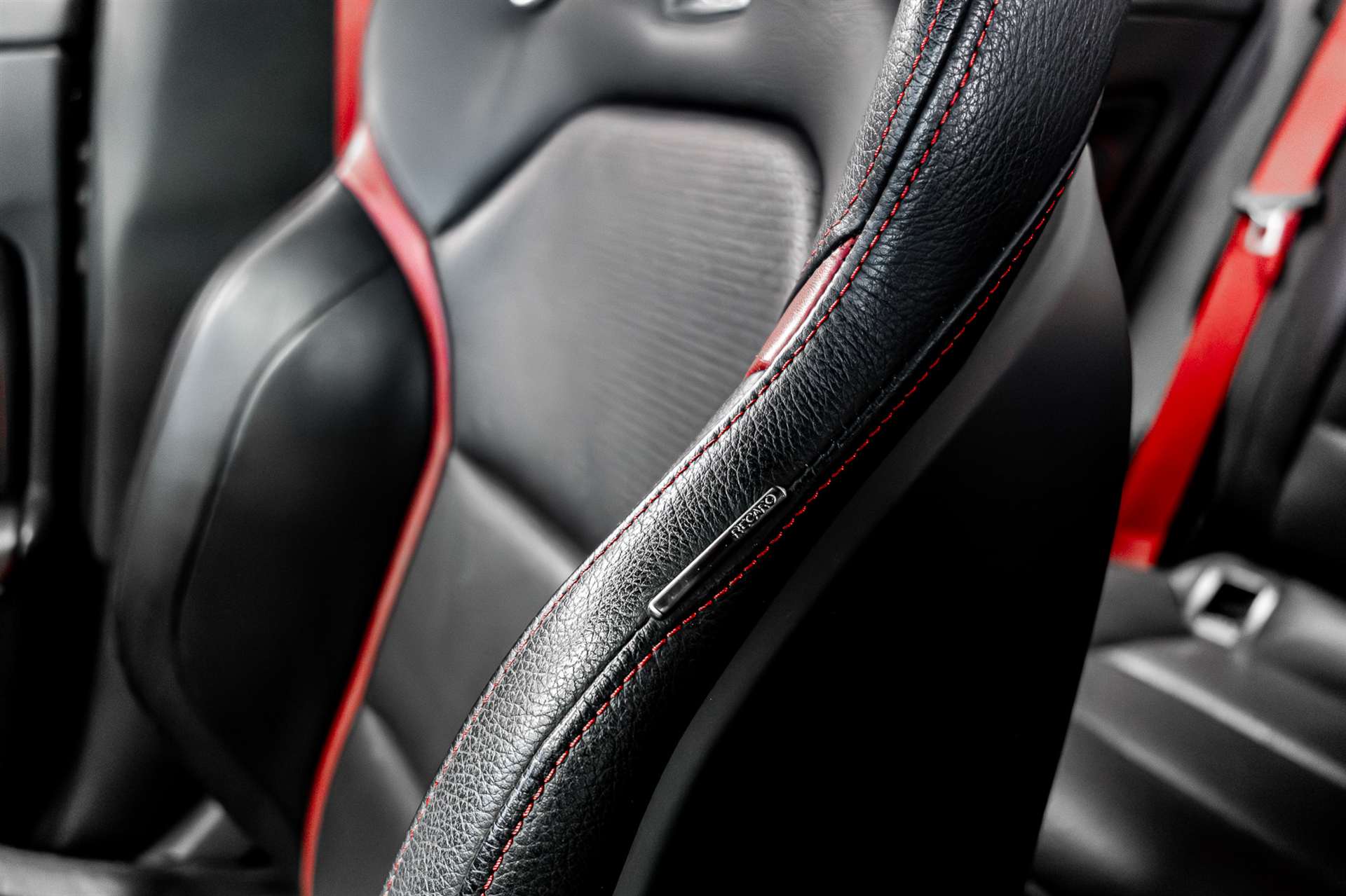 MERCEDES-BENZ CLA 45 AMG 4Matic Speedshift-image-15
