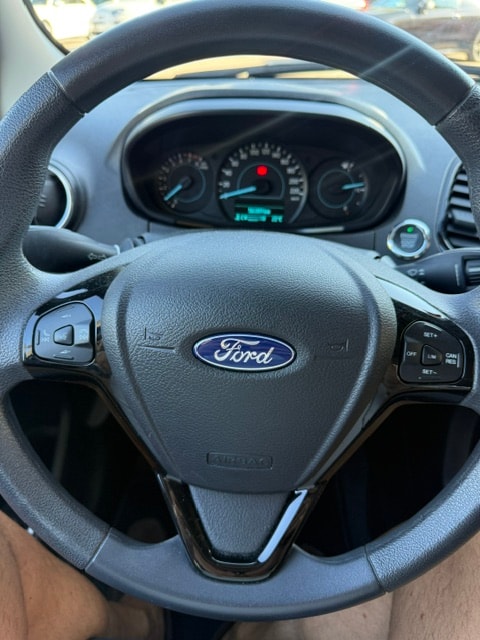 FORD KA+ 1.2 Ti-VCT Cool&Sound-image-10