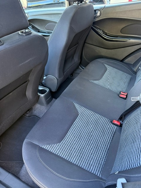 FORD KA+ 1.2 Ti-VCT Cool&Sound-image-16