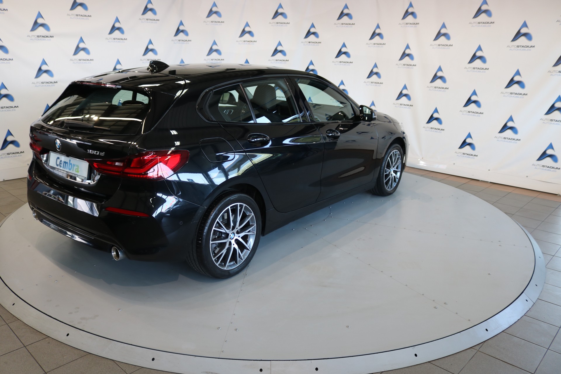 BMW 120d xDrive Steptronic Sport Line-image-35