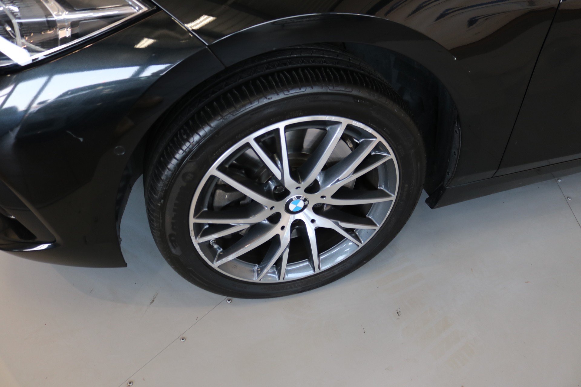 BMW 120d xDrive Steptronic Sport Line-image-47