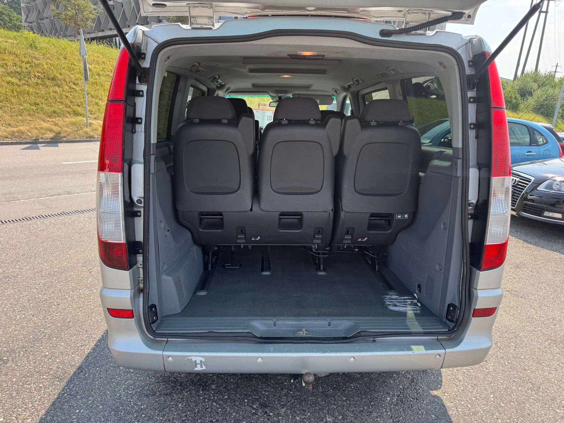 MERCEDES-BENZ Vito 120 CDI L Automat-image-6