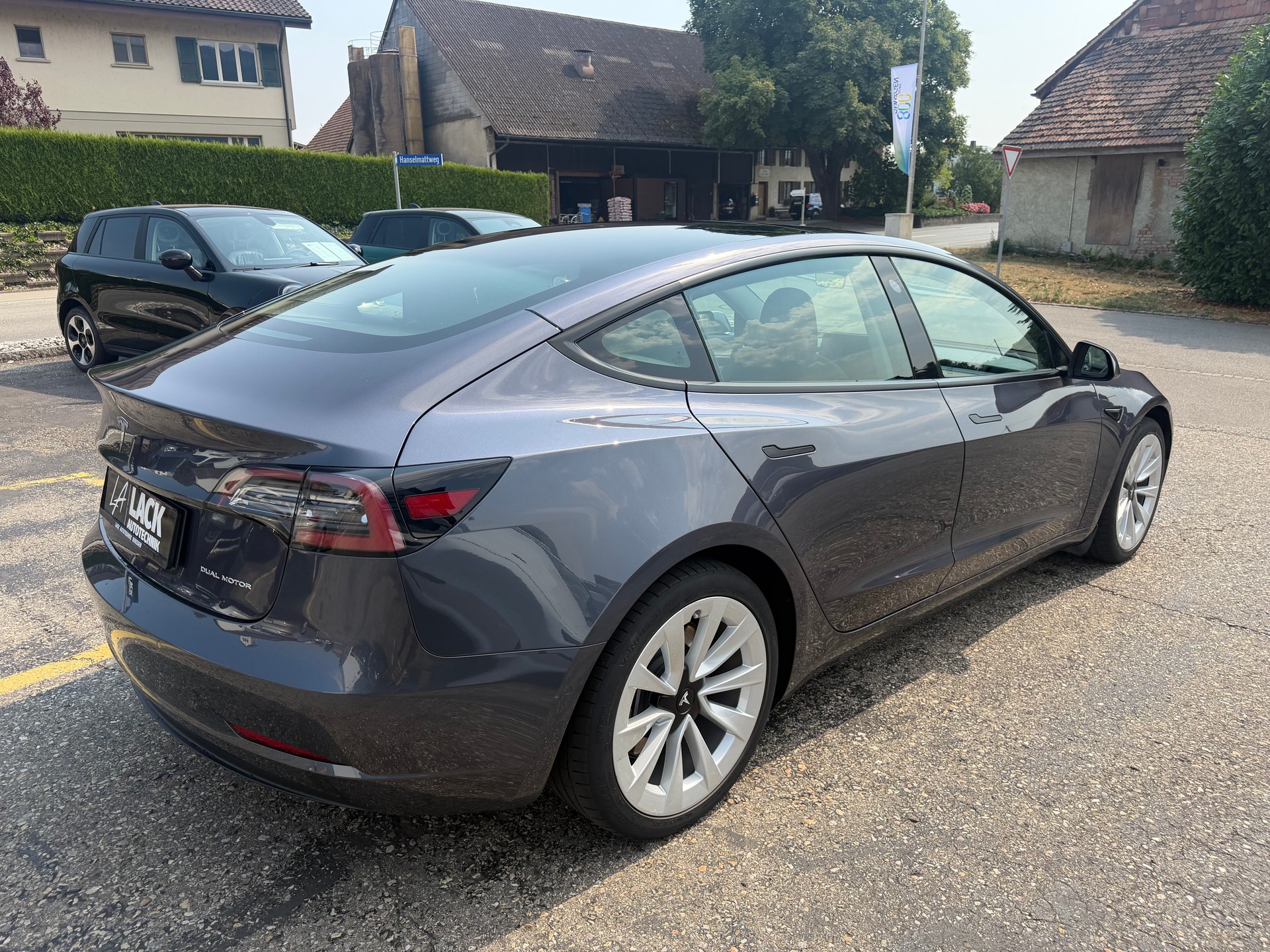 TESLA Model 3 Long Range Dual Motor AWD-image-5