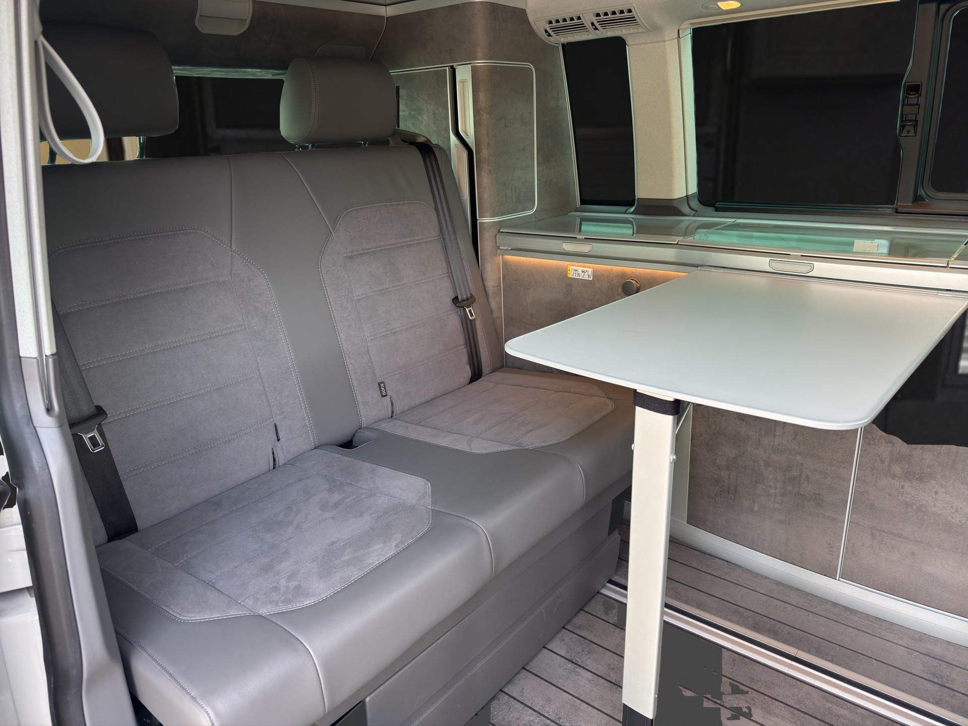 VW T6.1 California 3000 2.0 TDI 199 Ocean Liberty DSG 4m-image-12