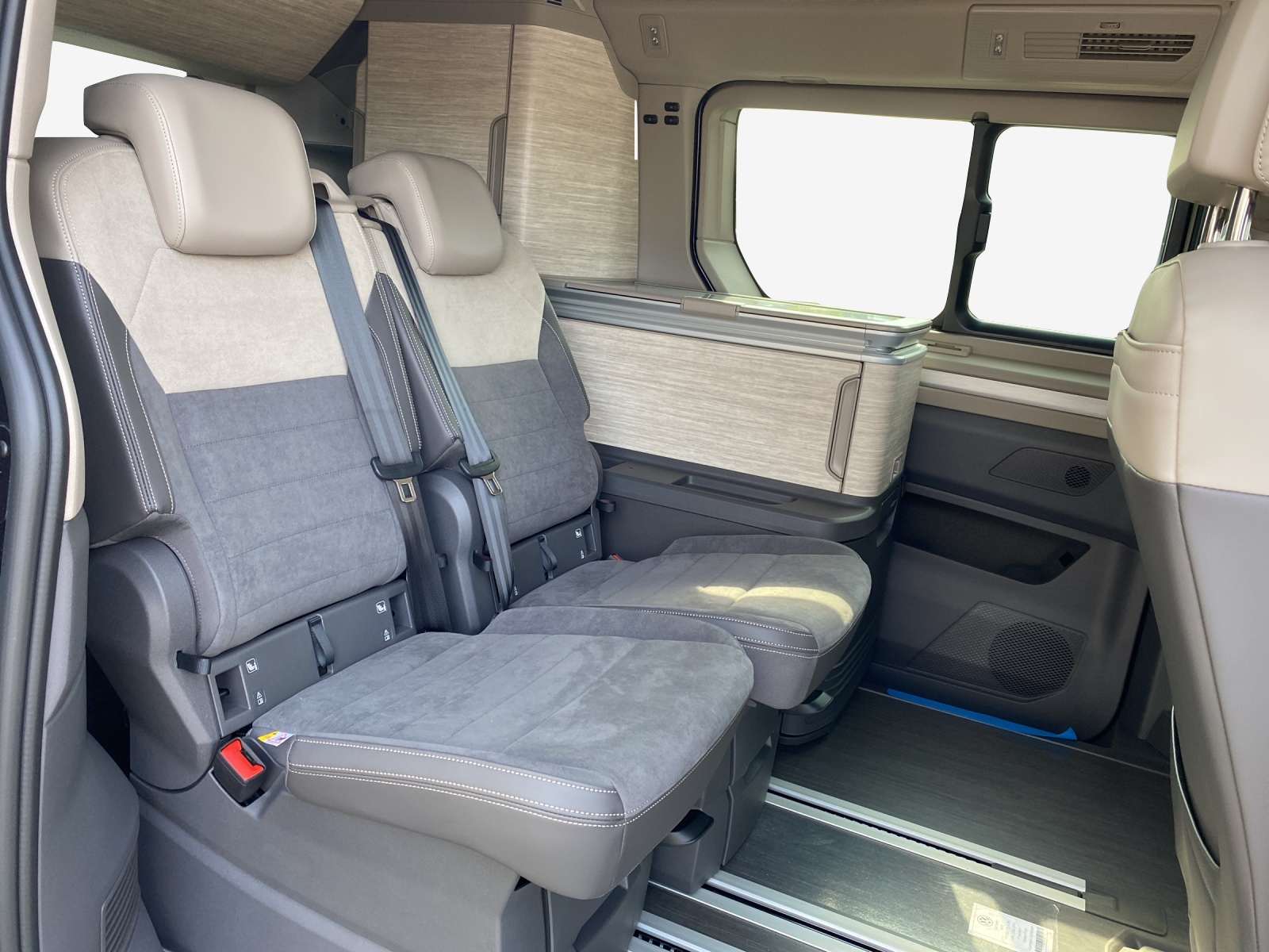 VW California 2.0 TDI Ocean Liberty-image-11