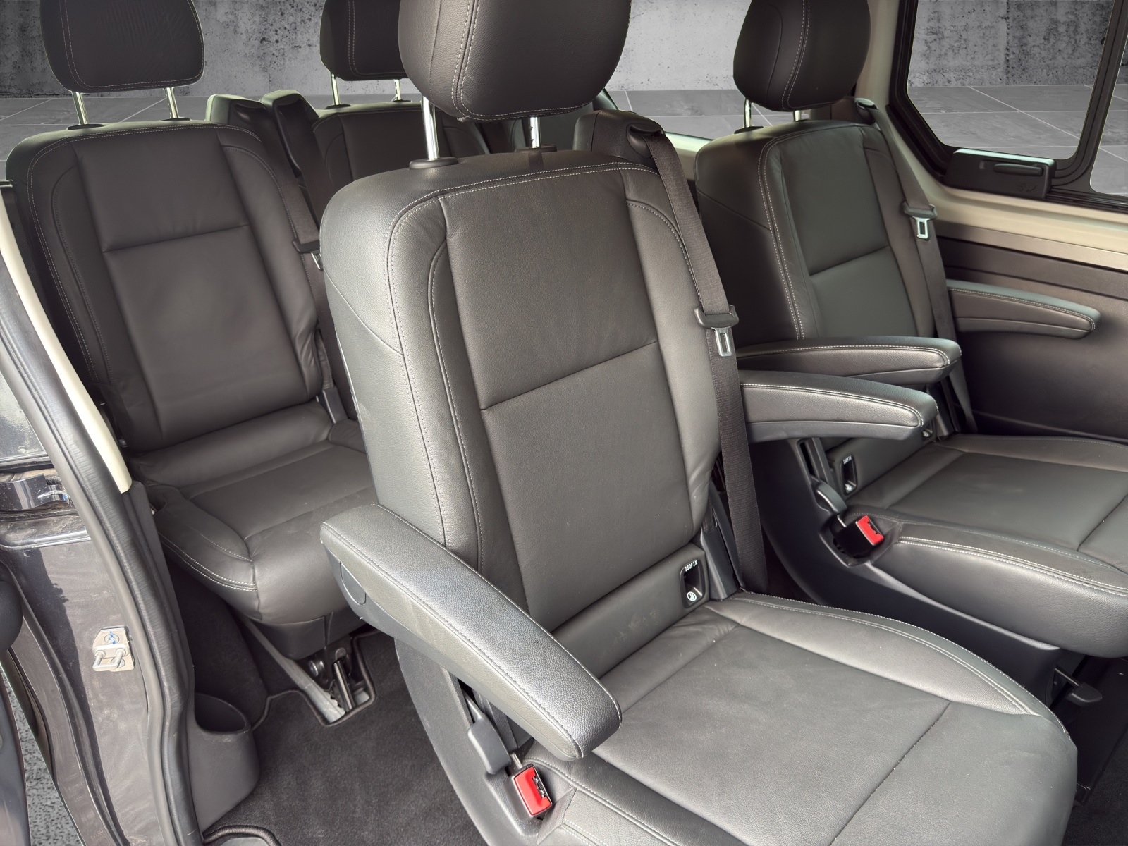 RENAULT Trafic Blue dCi 170 Spaceclass Pack Signature EDC-image-11