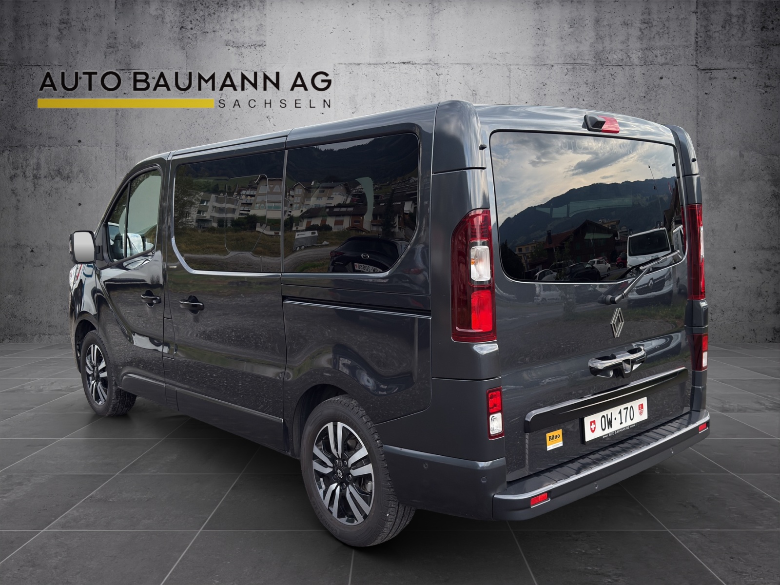 RENAULT Trafic Blue dCi 170 Spaceclass Pack Signature EDC-image-7