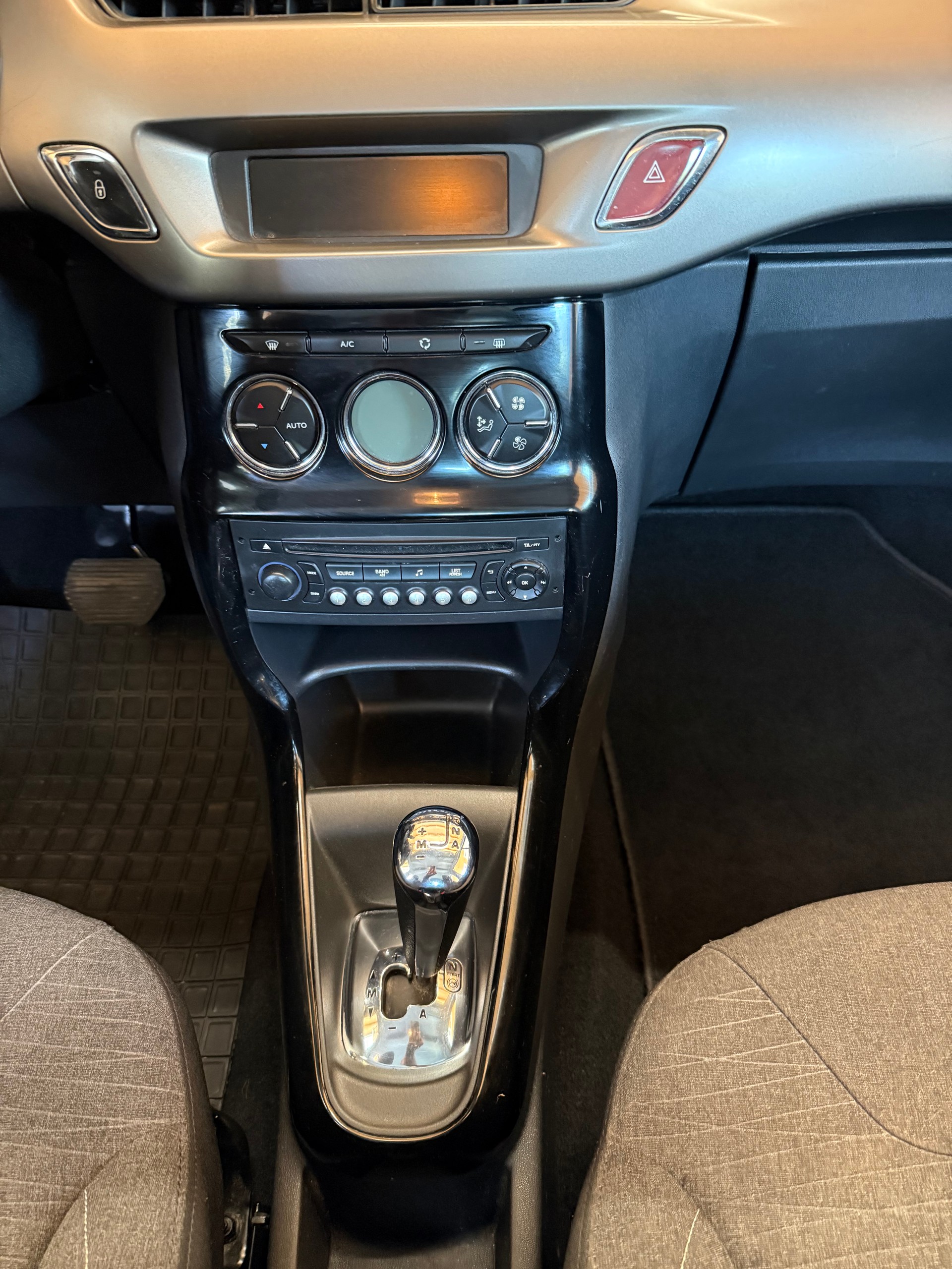 CITROEN C3 1.2i Séduction ETG5-image-11