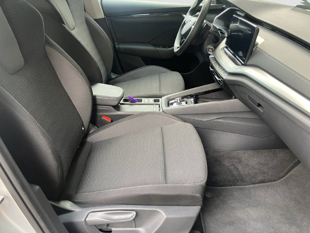 SKODA Octavia Combi 2.0 TDI Ambition 4x4 DSG-image-13