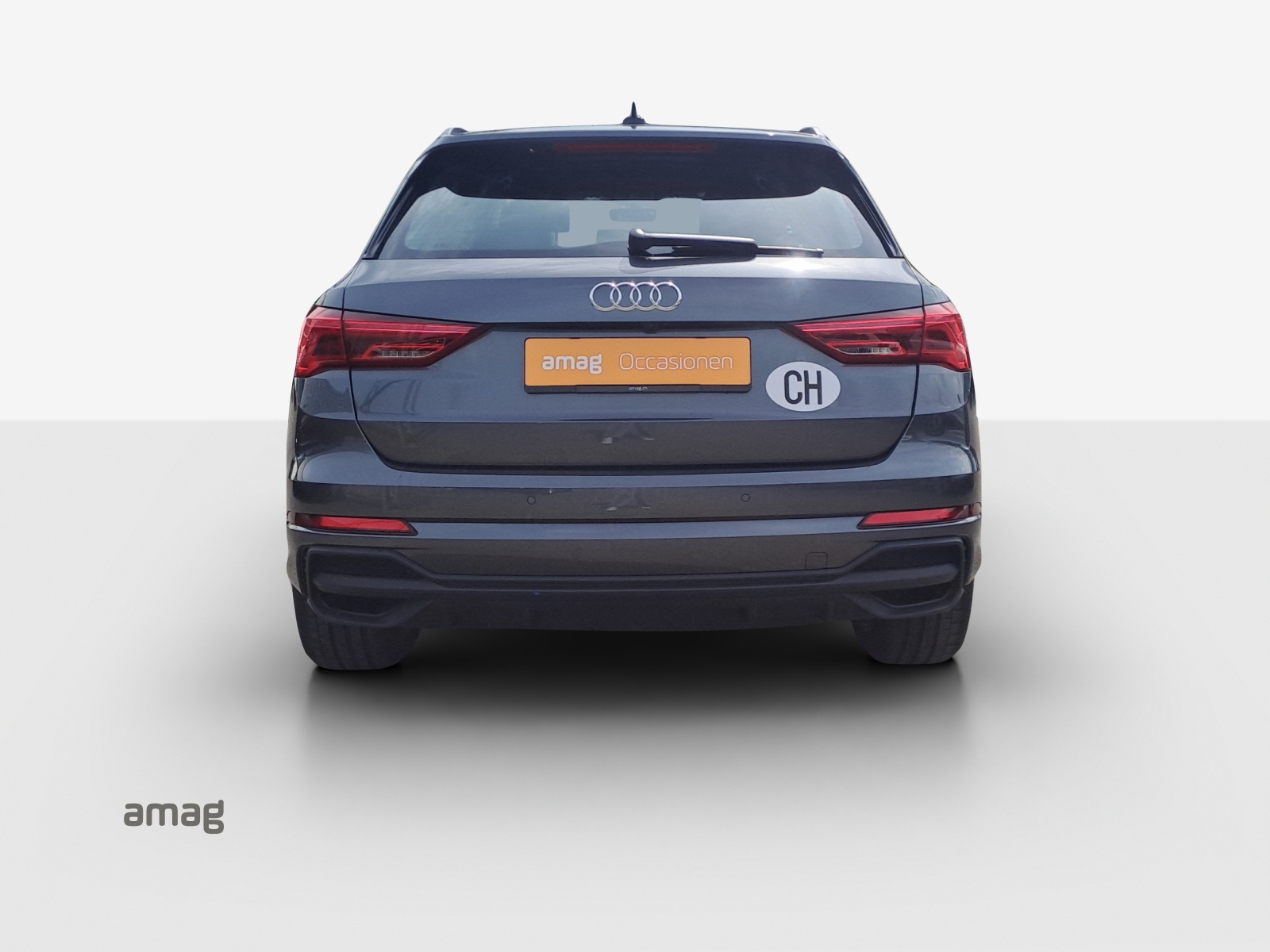 AUDI Q3 35 TFSI S line Attraction S-tronic-image-2