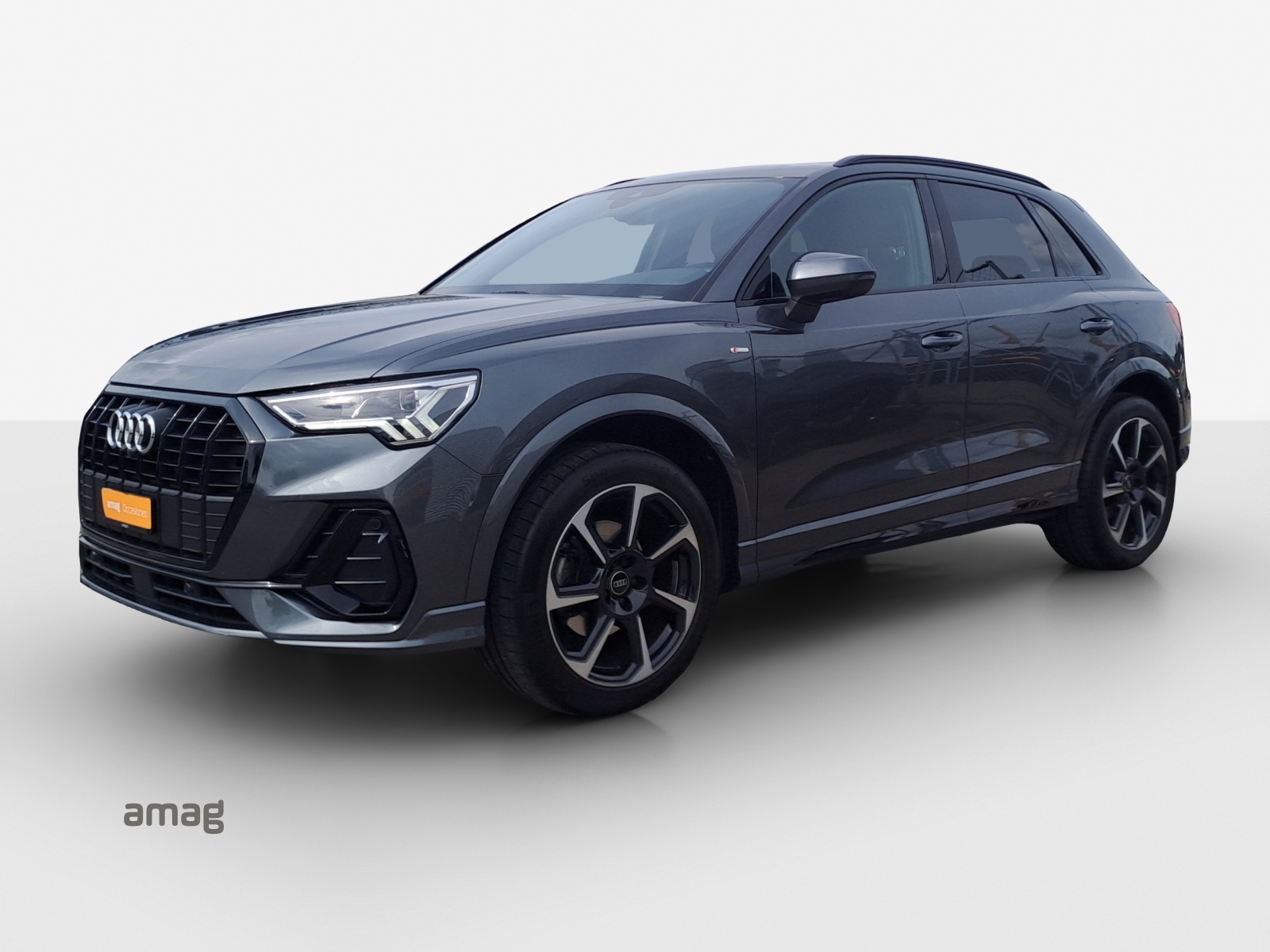 AUDI Q3 35 TFSI S line Attraction S-tronic-image-0