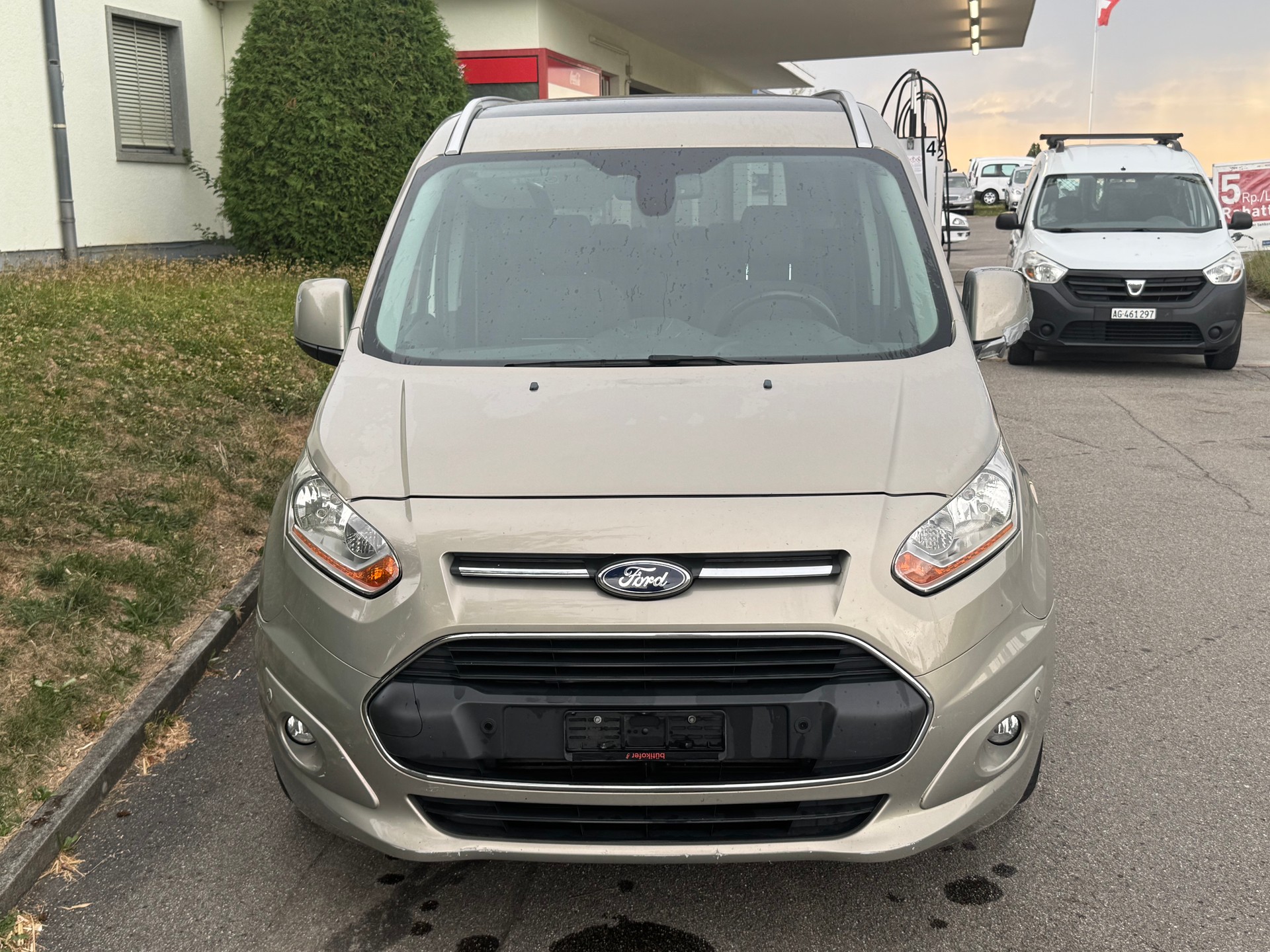 FORD Grand Tourneo Connect 1.6 SCTi Trend Automatic-image-1