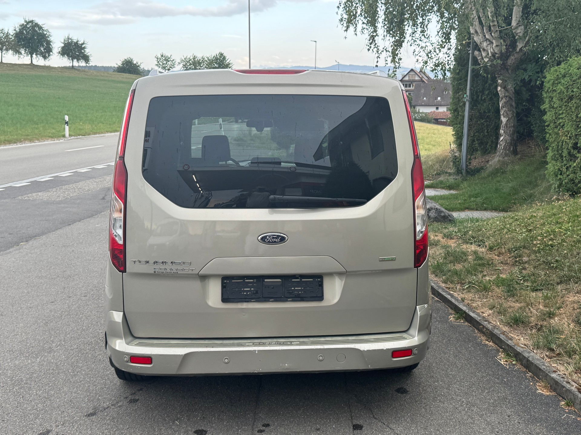 FORD Grand Tourneo Connect 1.6 SCTi Trend Automatic-image-5