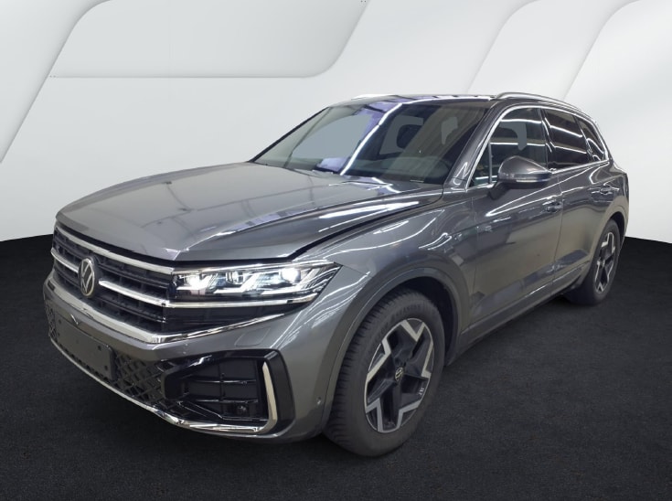 VW Touareg 3.0 TDI R-Line Tiptronic-image-0