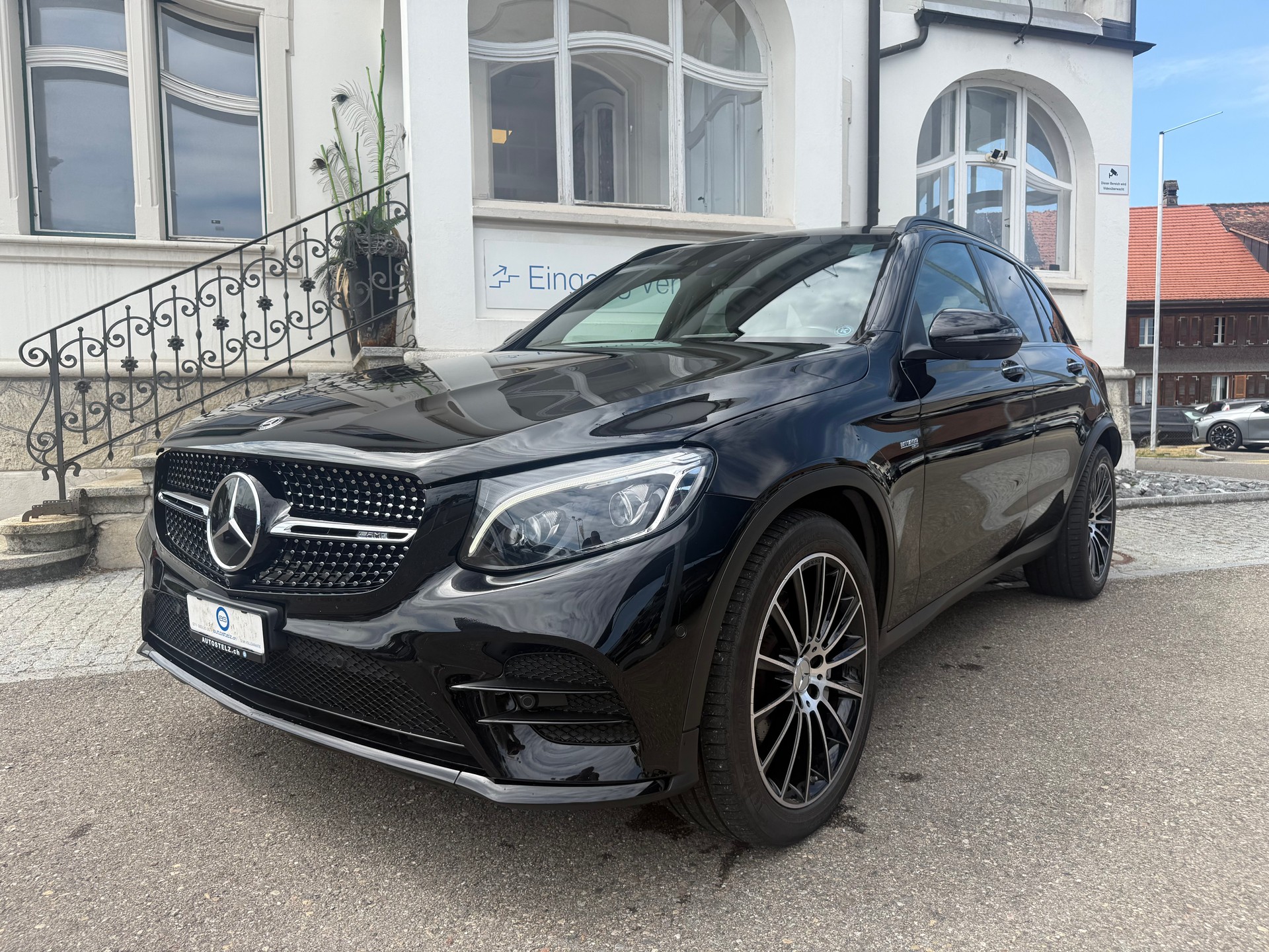 MERCEDES-BENZ GLC 43 AMG 4m-image-1