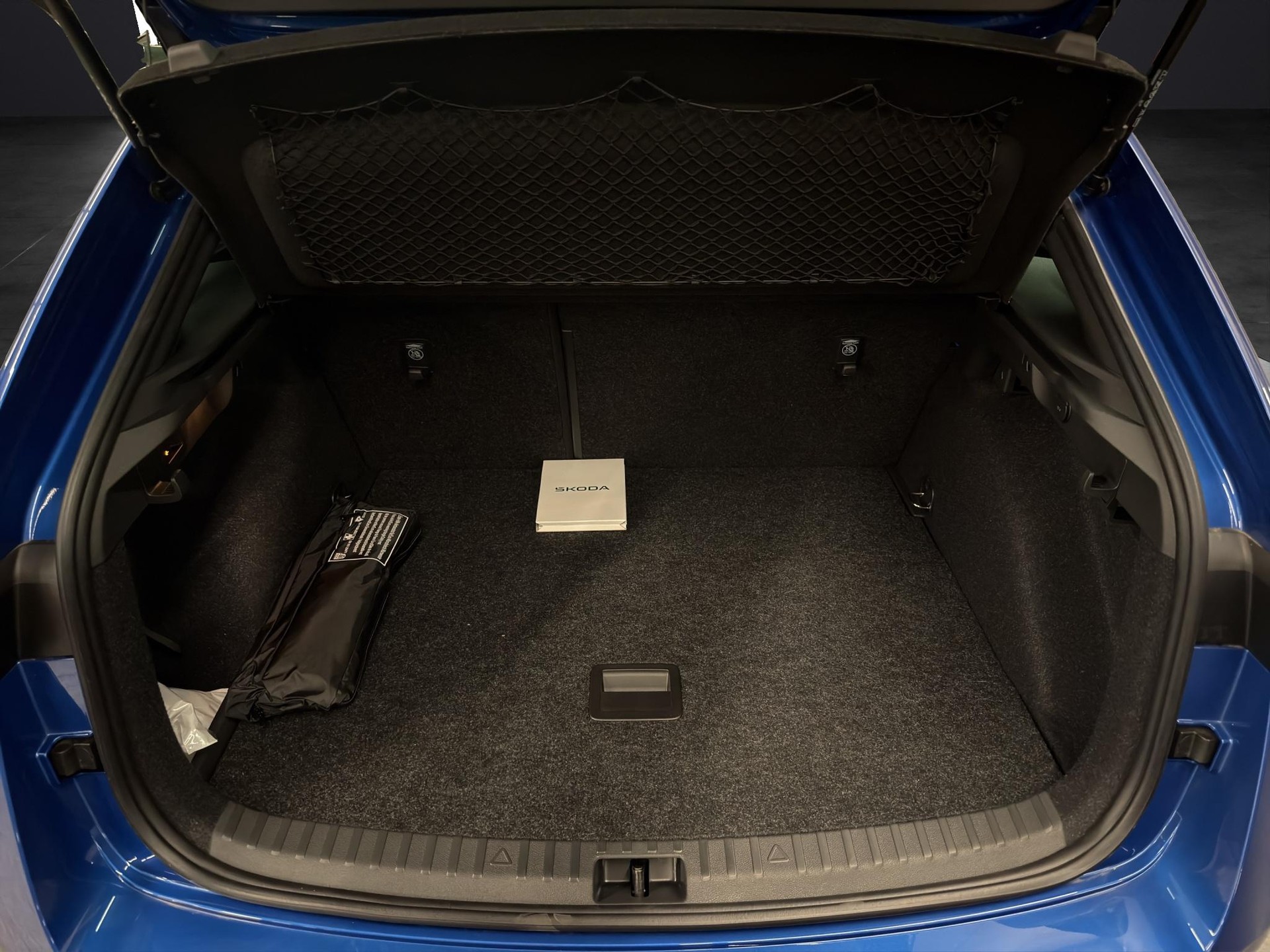 SKODA Scala 1.5 TSI Monte Carlo DSG-image-13