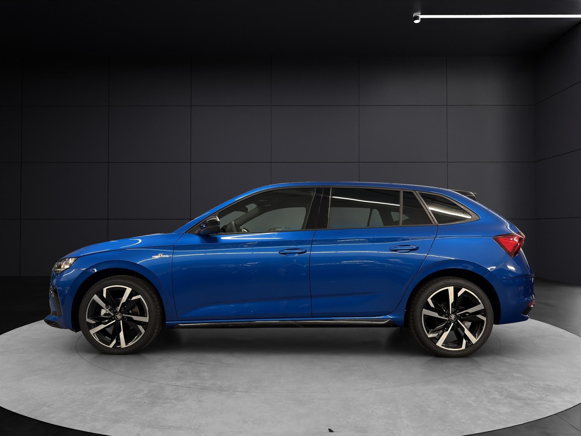 SKODA Scala 1.5 TSI Monte Carlo DSG-image-1