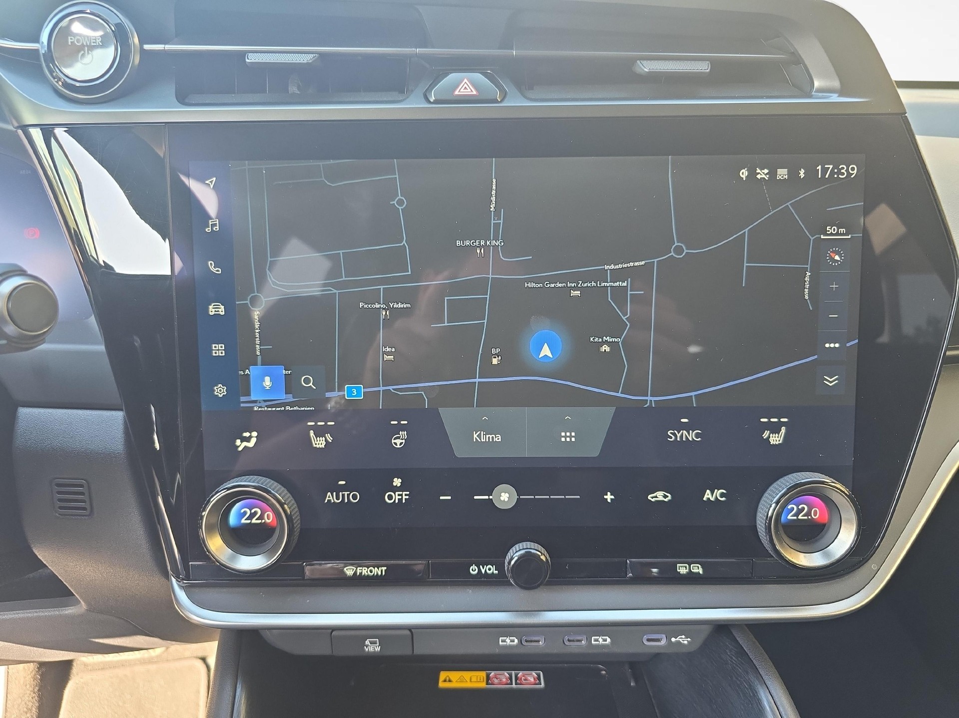 LEXUS RZ 450e Comfort-image-15