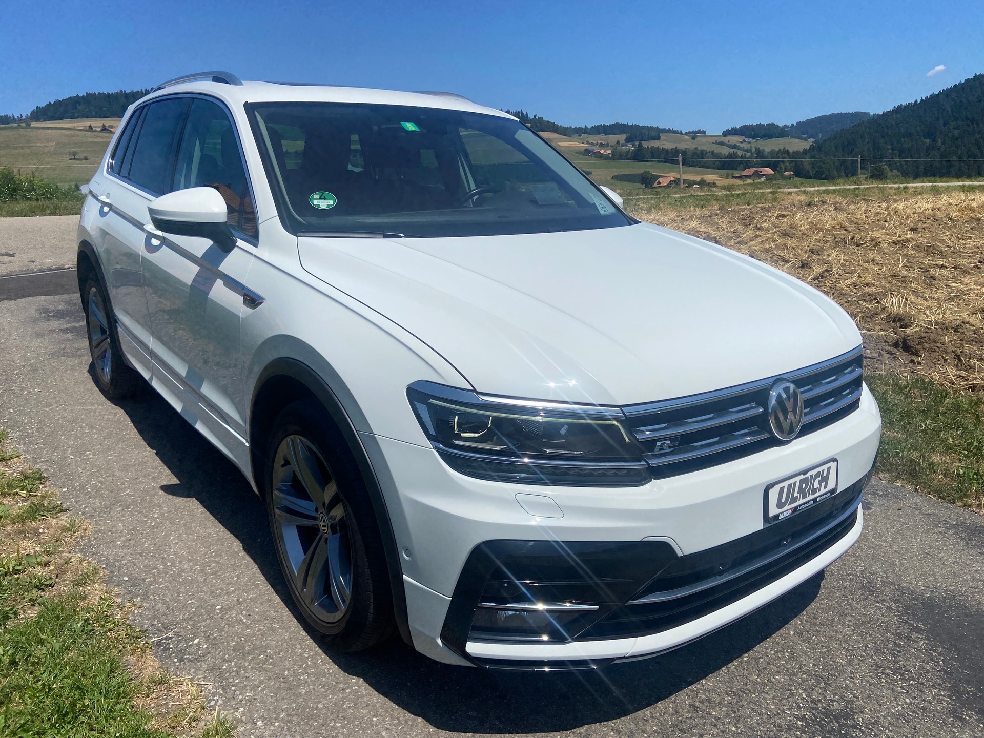 VW Tiguan 2.0 TDI SCR Highline 4Motion DSG R LINE-image-4