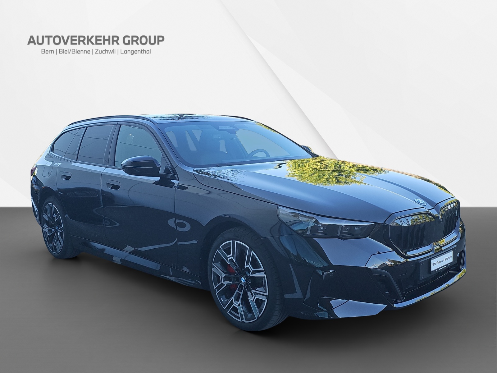 BMW i5 xDr 40 Tour M SportPro-image-8