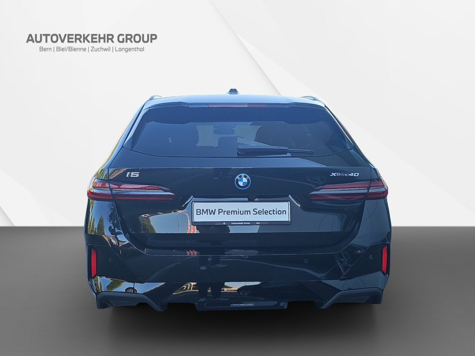 BMW i5 xDr 40 Tour M SportPro-image-5