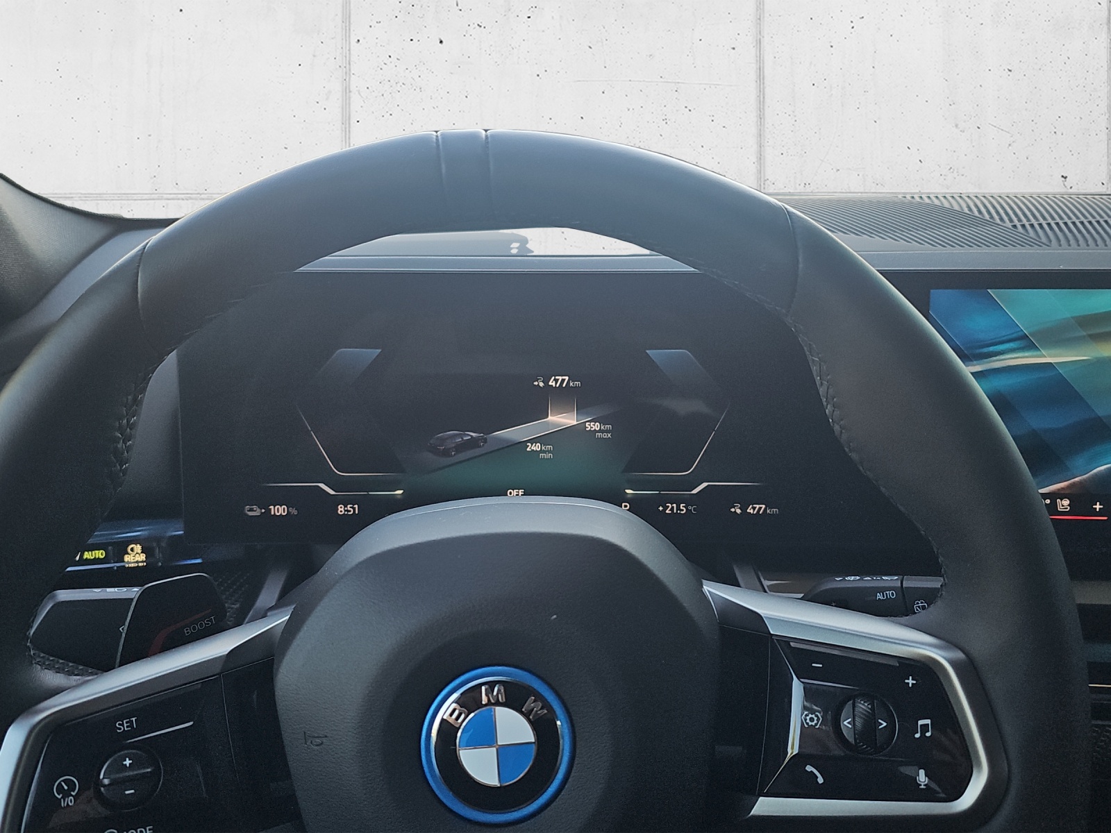 BMW i5 xDr 40 Tour M SportPro-image-13