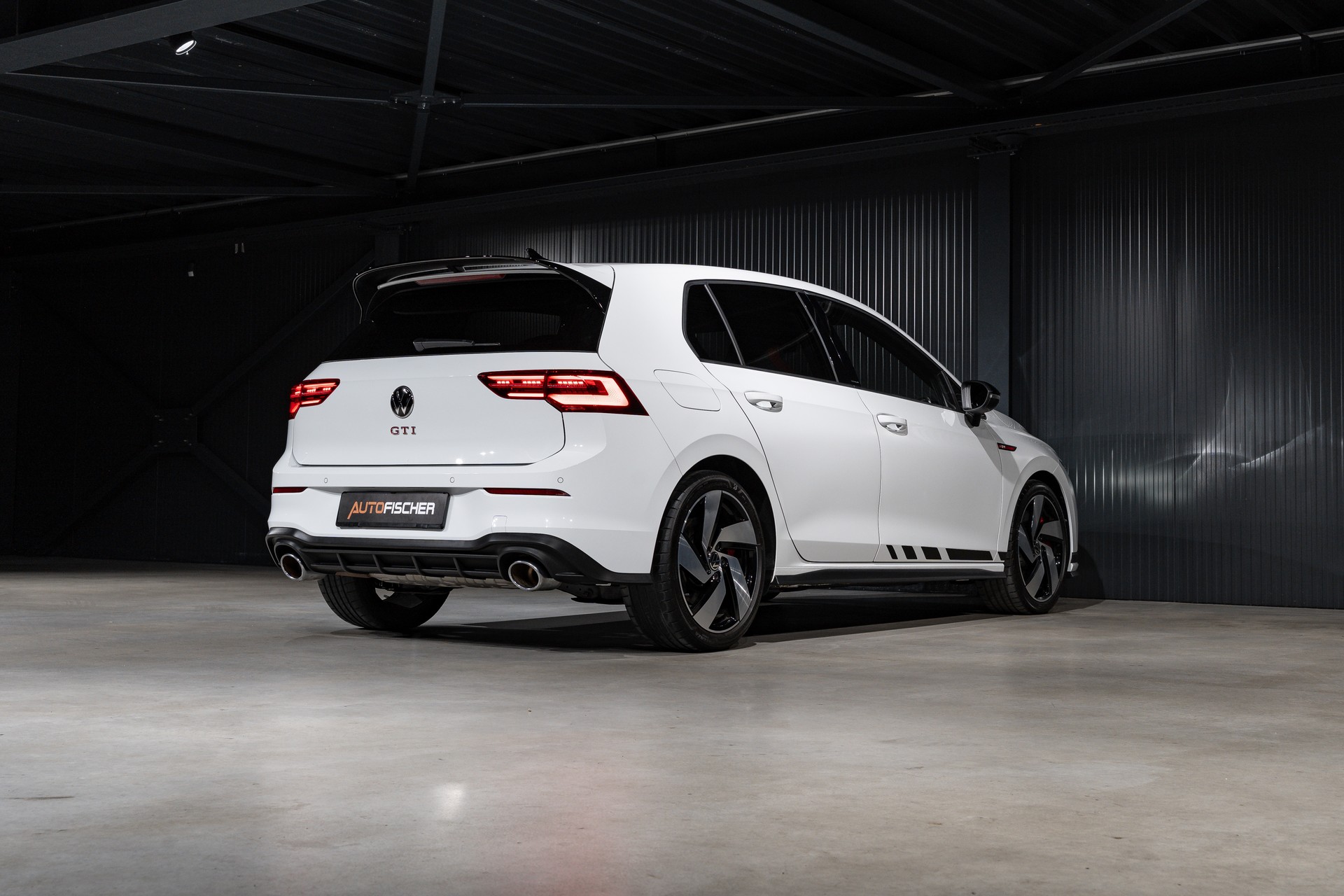 VW Golf 2.0 TSI GTI Clubsport DSG-image-7