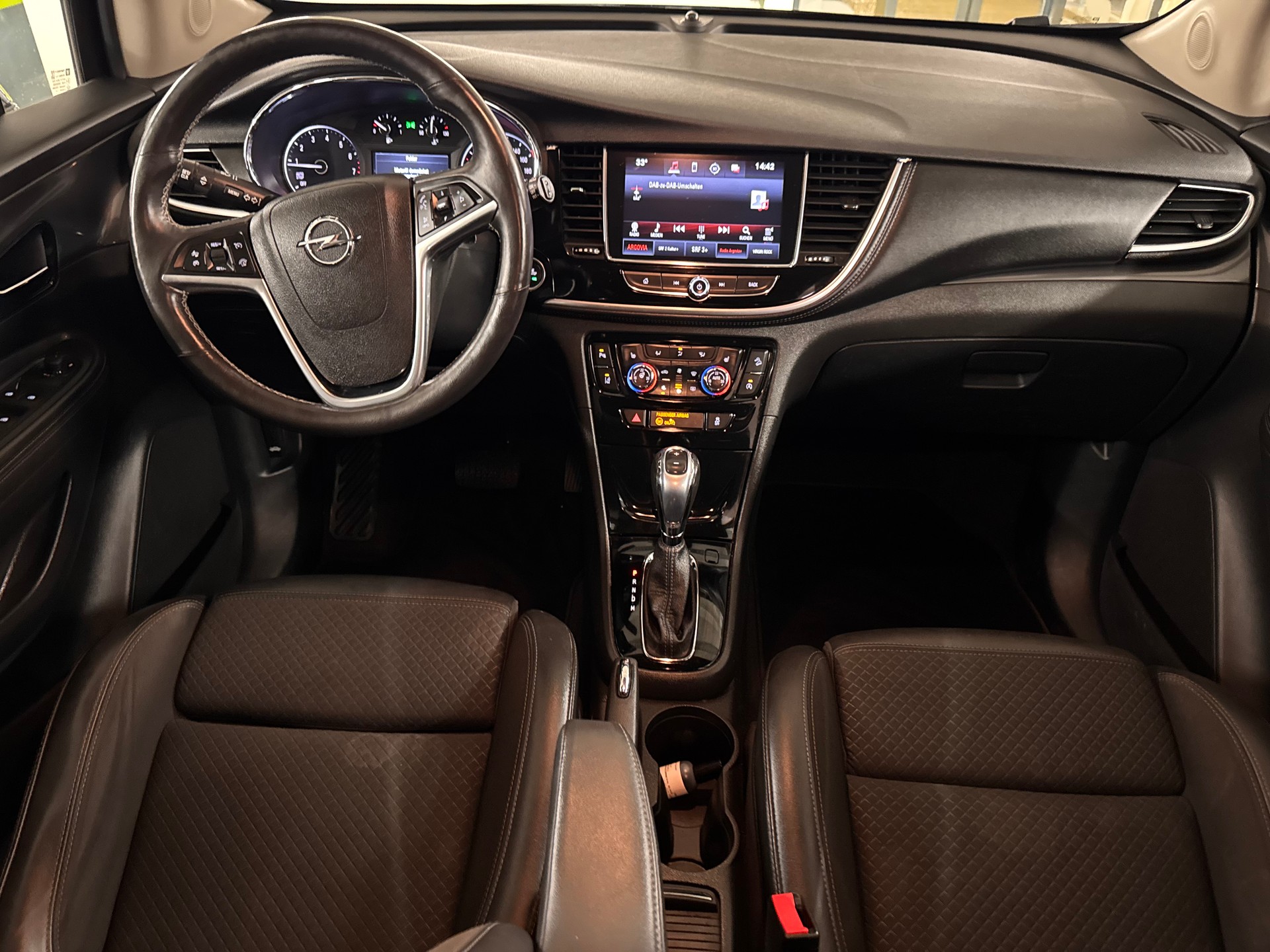 OPEL Mokka X 1.4i 16V Turbo Enjoy 4WD Automatik-image-11
