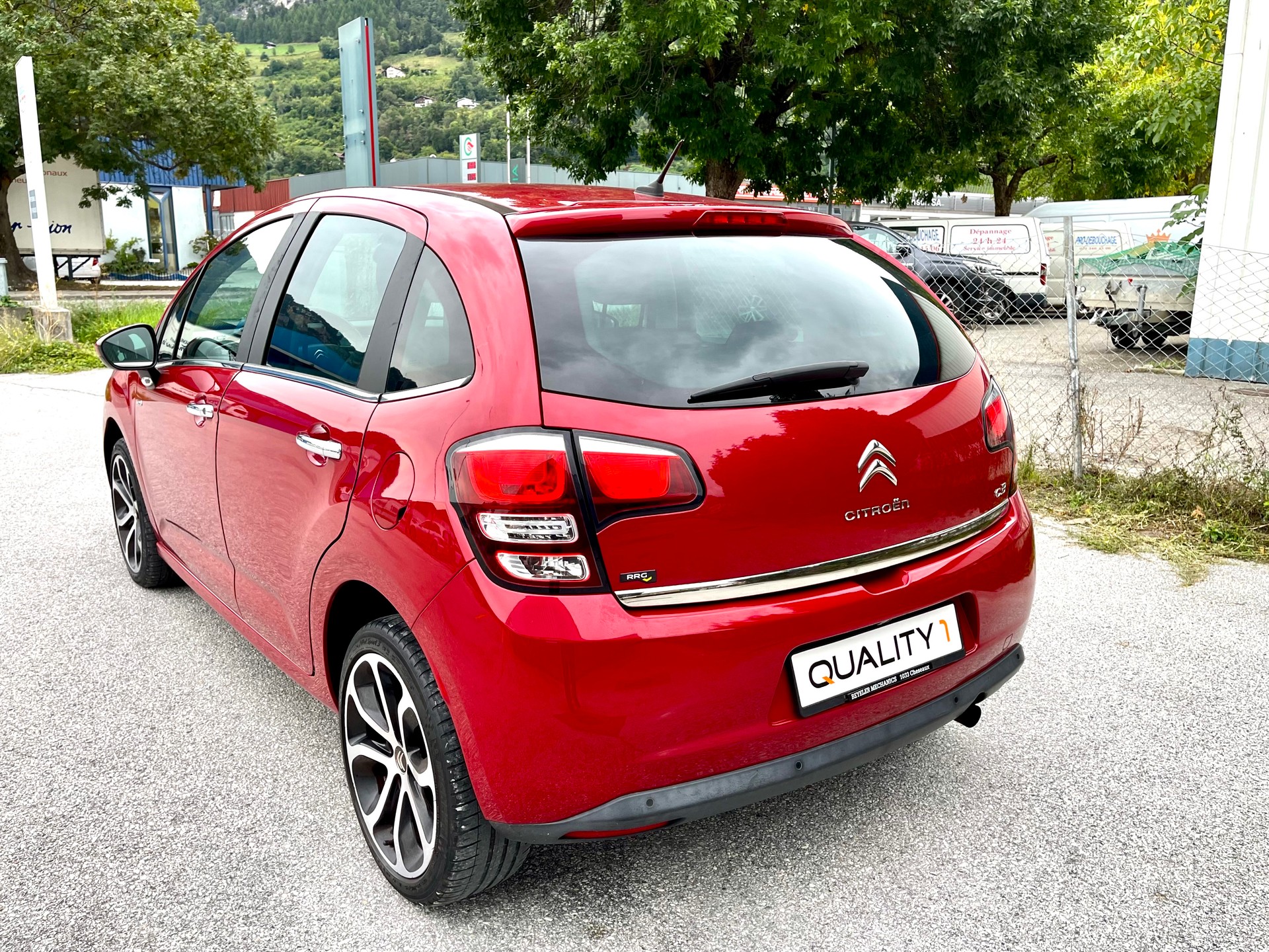 CITROEN C3 1.2i PureTech Exclusive-image-14
