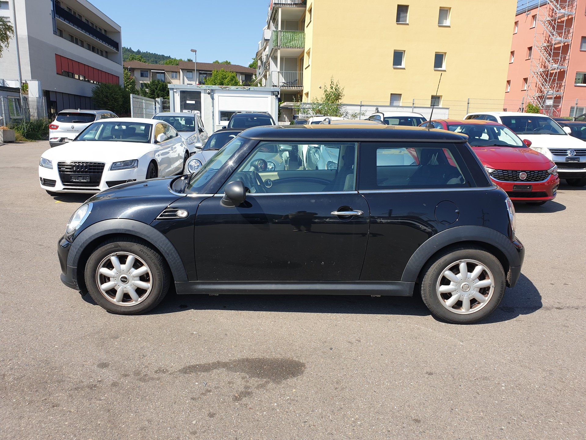 MINI One-image-1