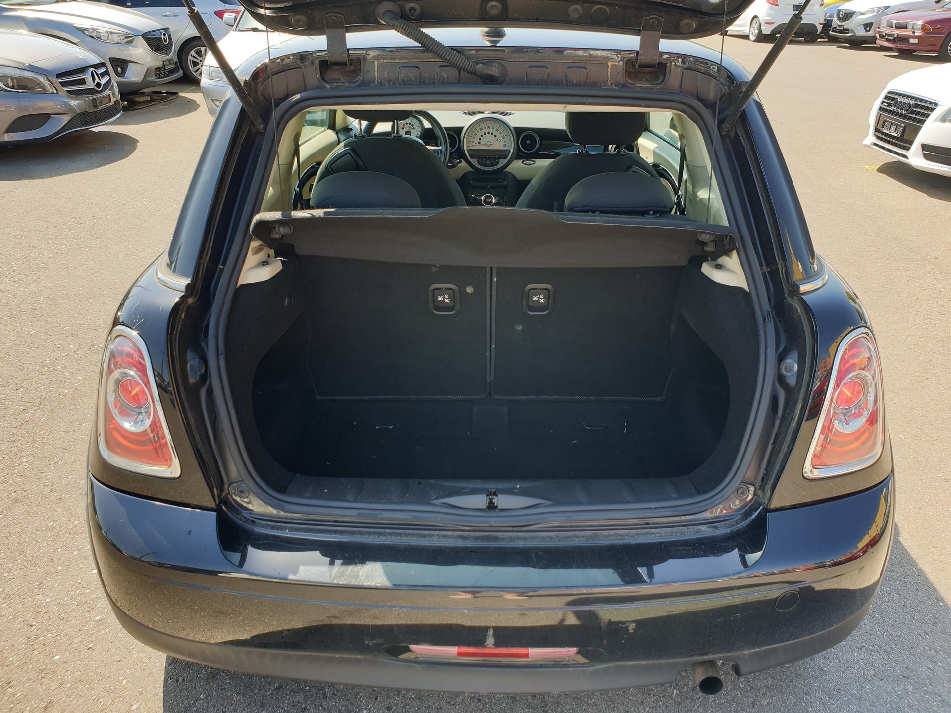 MINI One-image-11