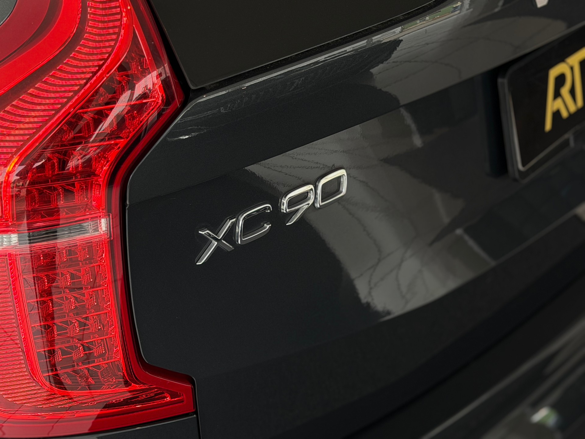 VOLVO XC90 D5 AWD Inscription Geartronic **Frisch ab MFK & Service**-image-24