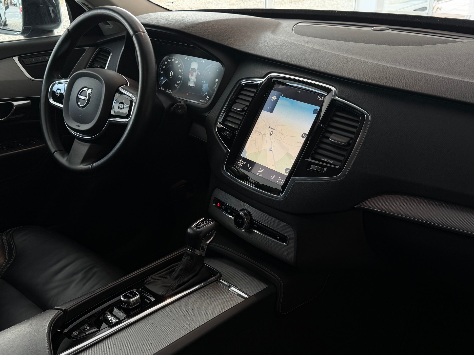 VOLVO XC90 D5 AWD Inscription Geartronic **Frisch ab MFK & Service**-image-20