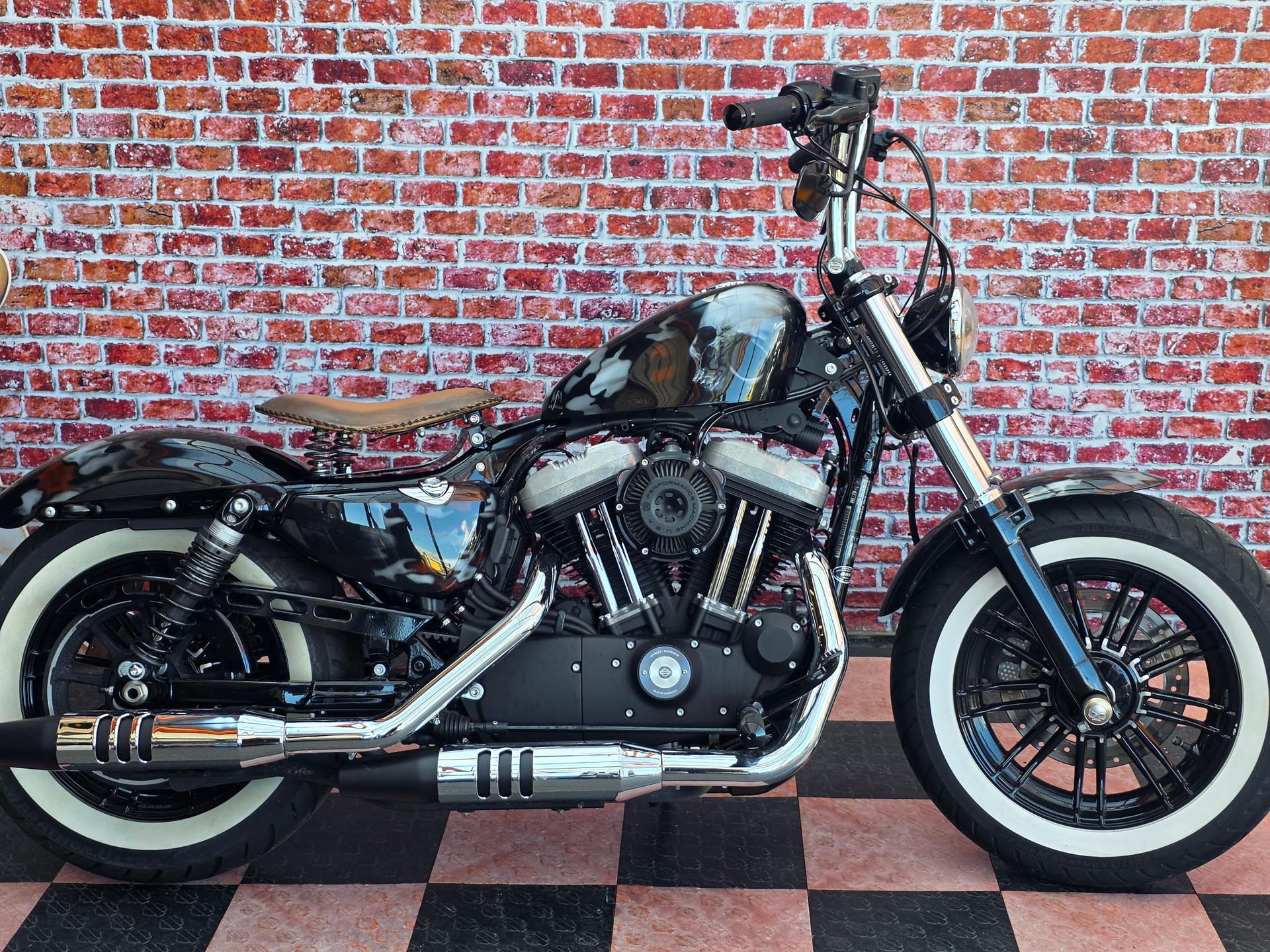 HARLEY-DAVIDSON XL 1200 X Forty Eight ABS-showroom-element-2