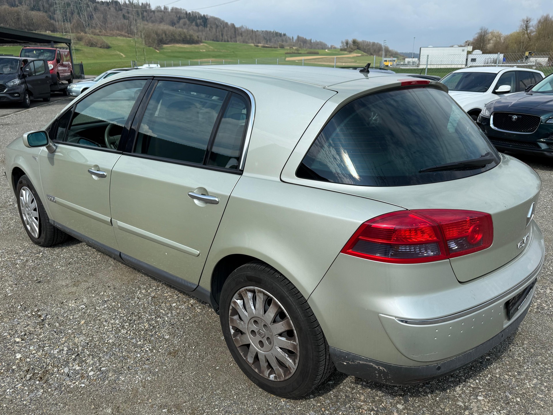 RENAULT Vel Satis 3.0 dCi V6 Automatic-image-11