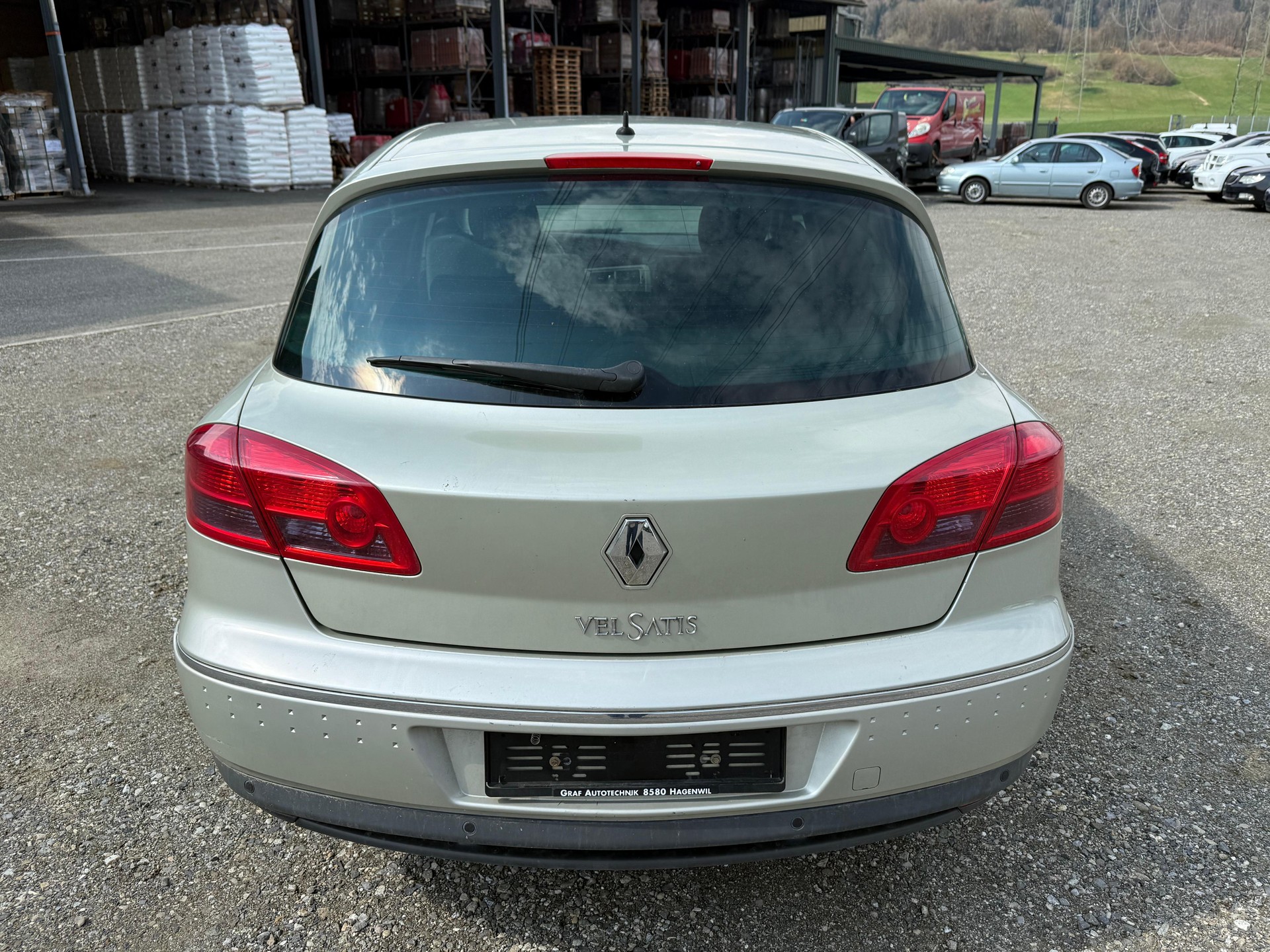 RENAULT Vel Satis 3.0 dCi V6 Automatic-image-12