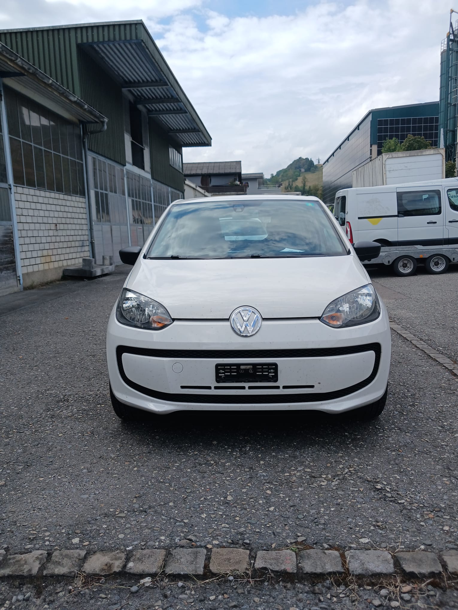 VW Up 1.0 black up Art on Ice