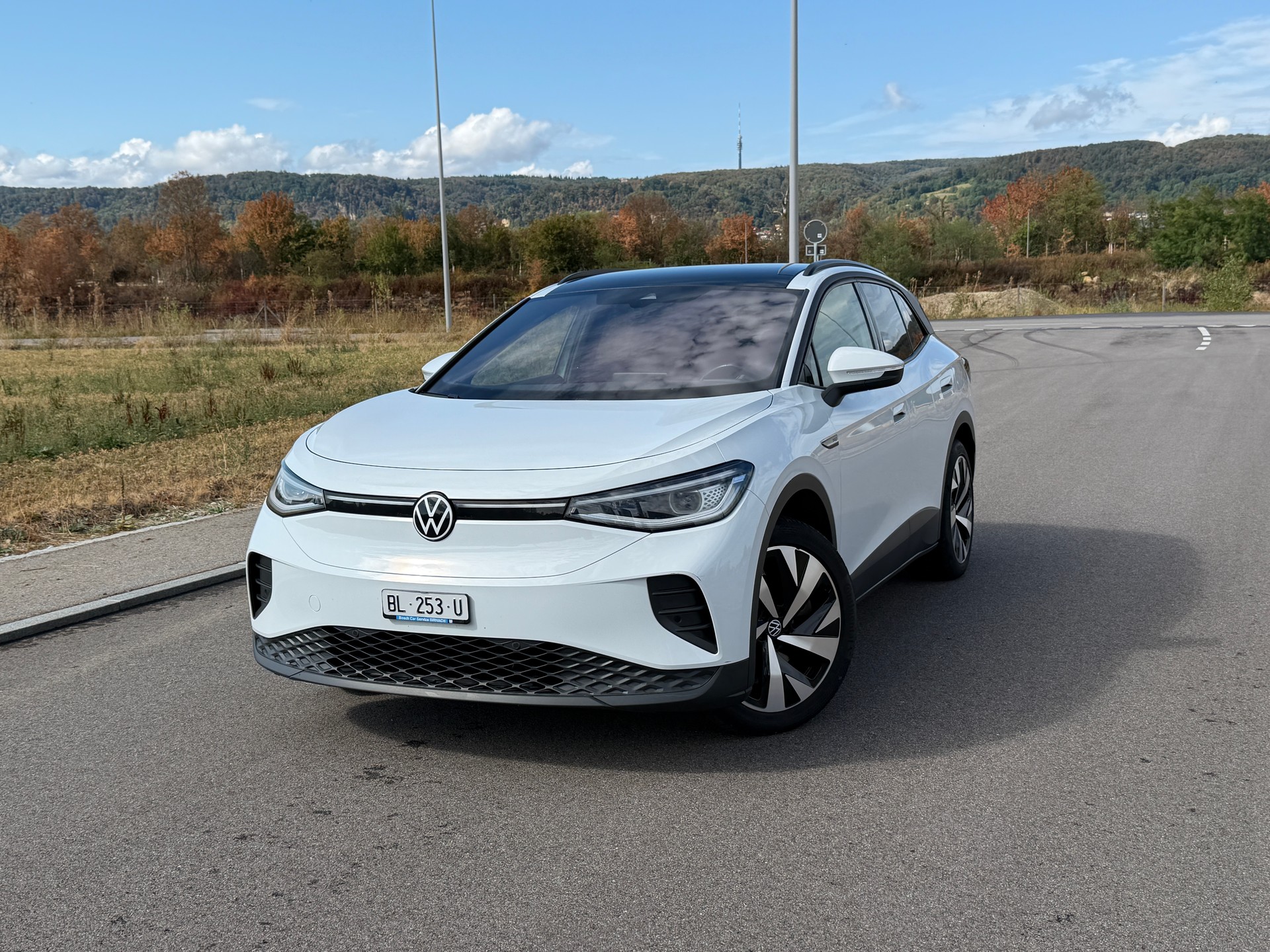 VW ID.4 Pro Performance 77 kWh Family-image-0
