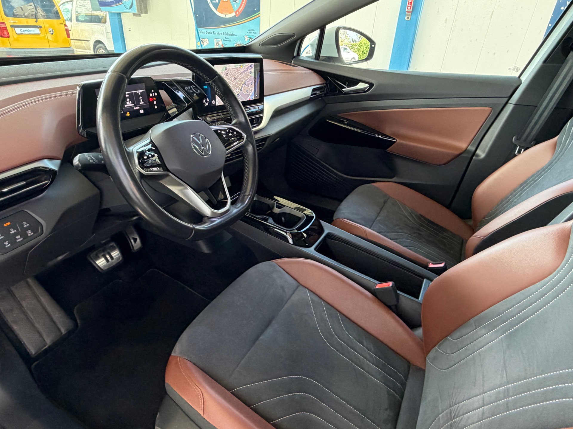 VW ID.4 Pro Performance 77 kWh Family-image-17