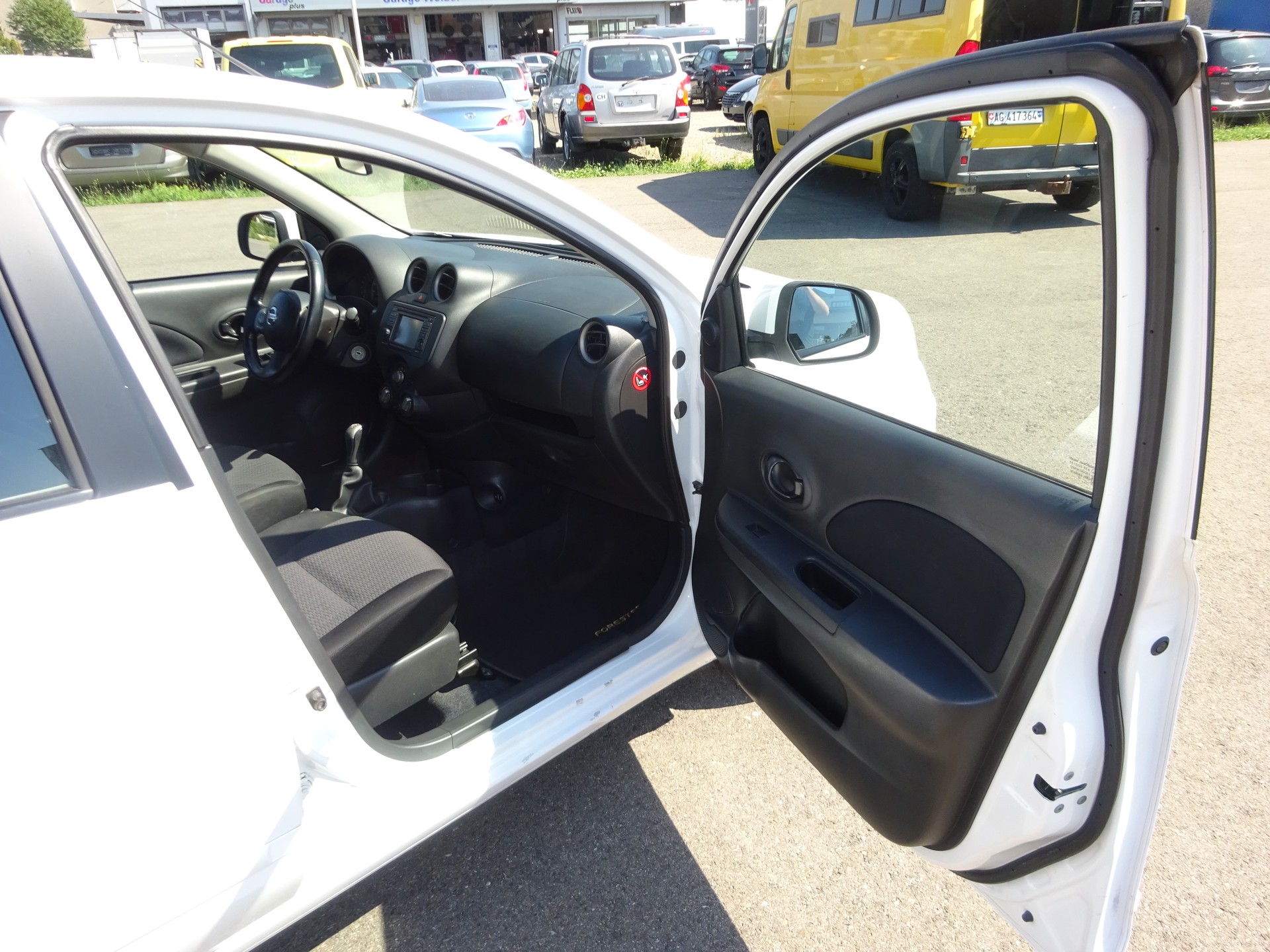 NISSAN Micra 1.2-image-3
