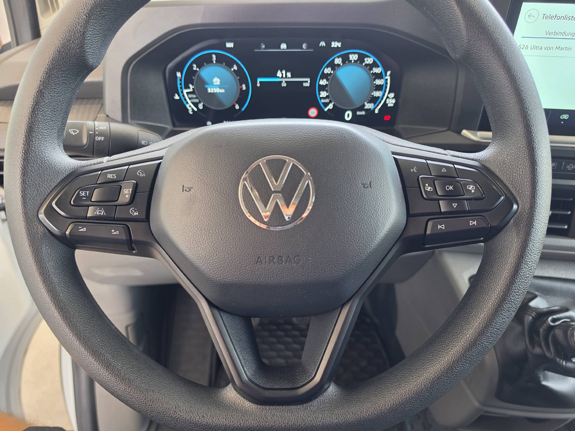VW Transporter Kaw. 3500 2.0 TDI 150-image-17