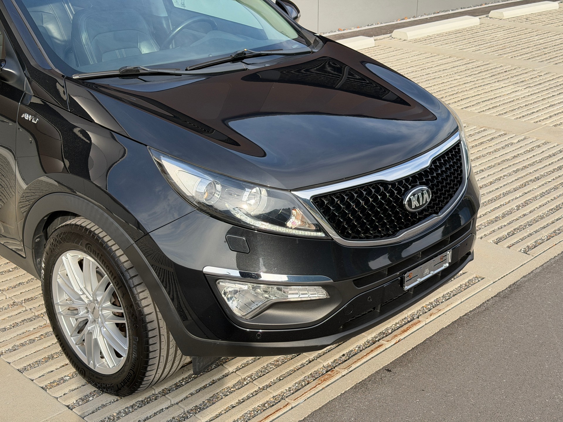KIA Sportage 2.0 CRDi Trend 4WD Automatic *Facelift* *Panorama*-image-26