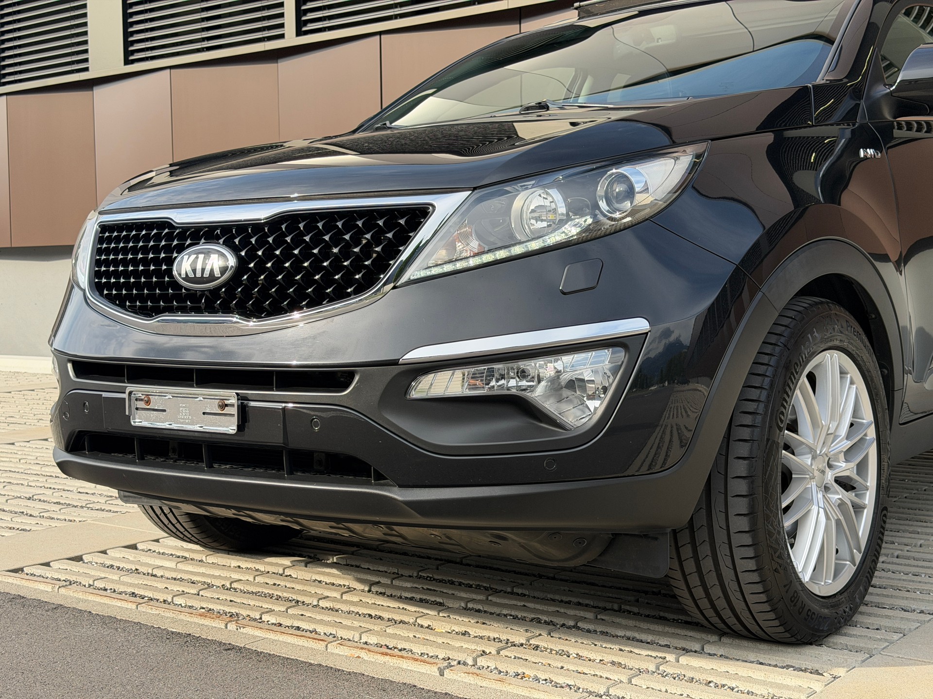 KIA Sportage 2.0 CRDi Trend 4WD Automatic *Facelift* *Panorama*-image-27