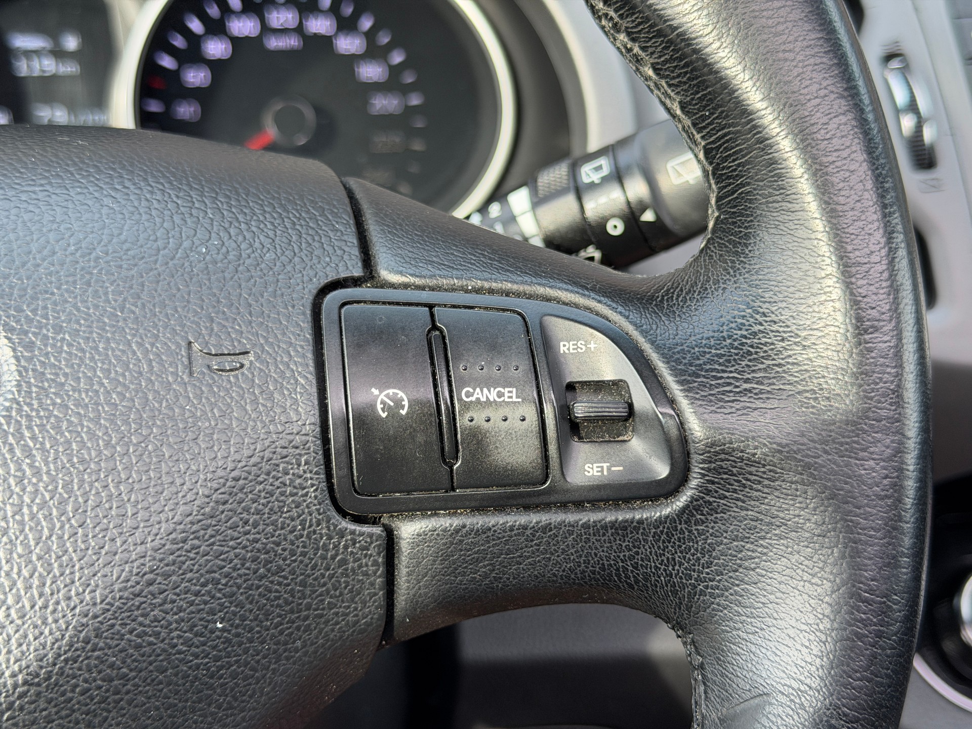 KIA Sportage 2.0 CRDi Trend 4WD Automatic *Facelift* *Panorama*-image-16